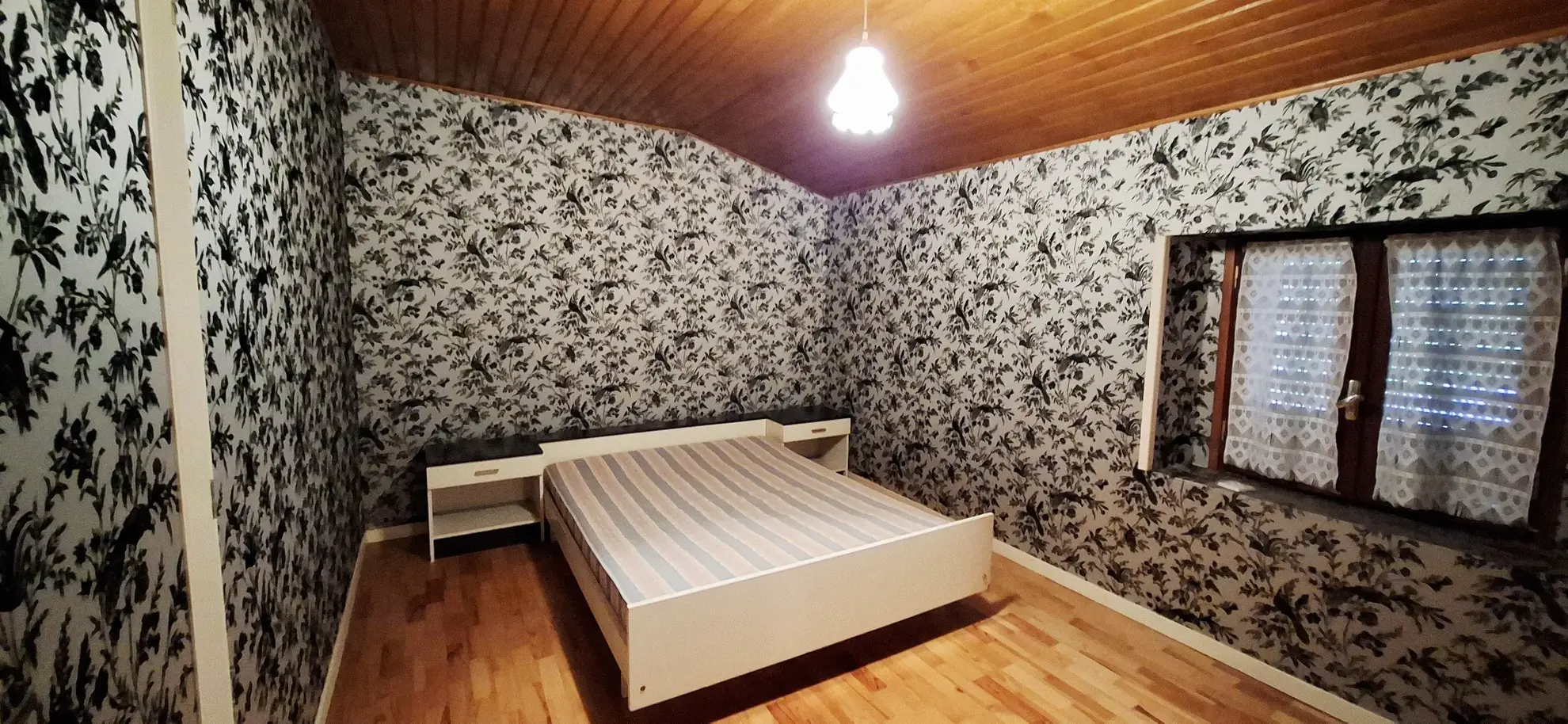 Maison de village avec jardin et vue sur ruisseau à Nalzen, Ariège 