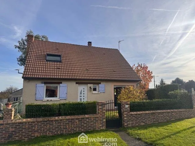 Maison à vendre de 129 m² à Noyon avec sous-sol et dépendance
