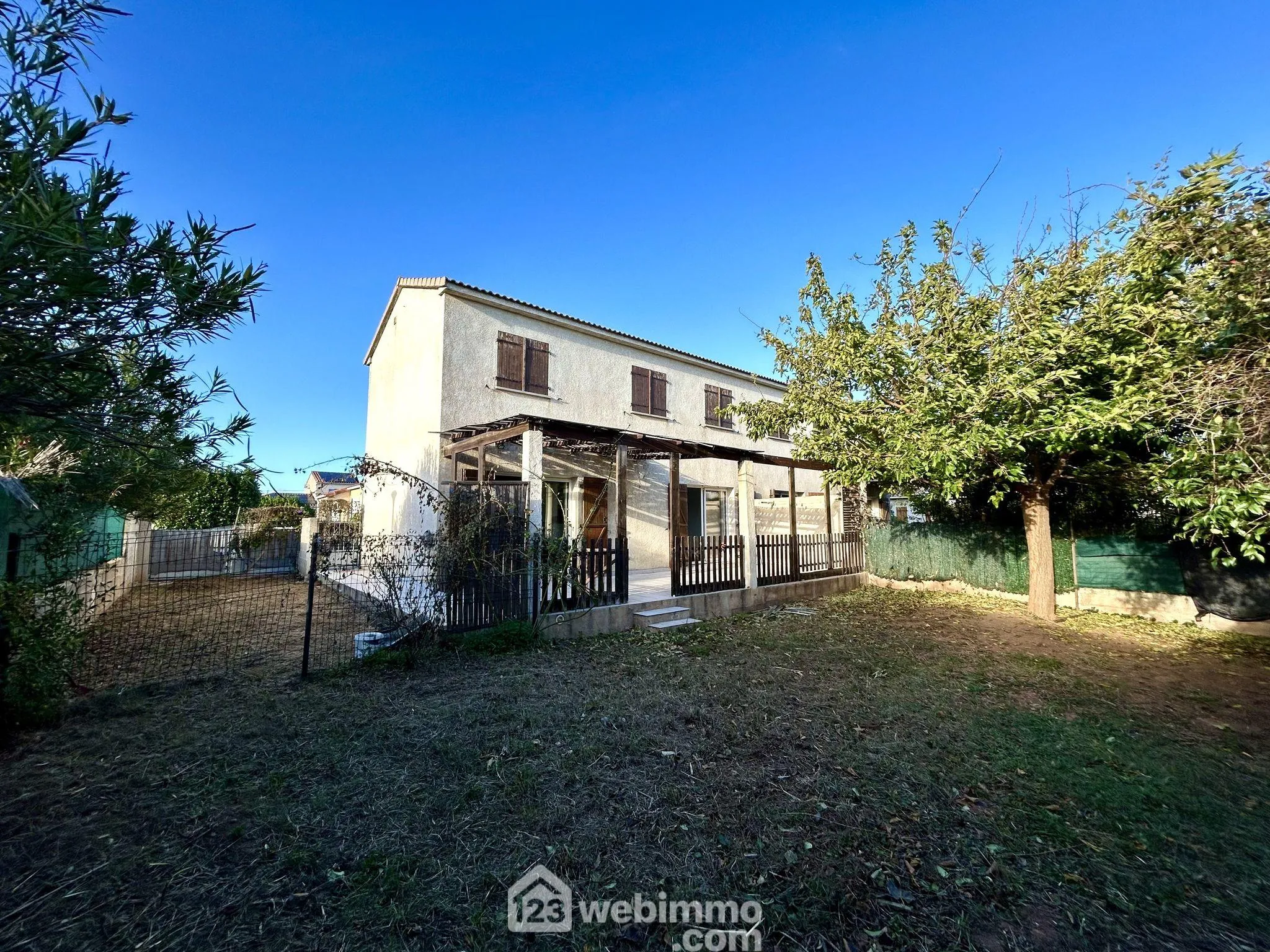 Maison 4 pièces avec terrasse et jardin à Folelli - 83 m²