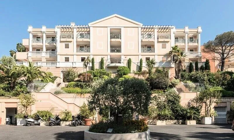 Appartement T3 Duplex avec Vue Mer à Cannes - Piscine et Résidence Sécurisée 