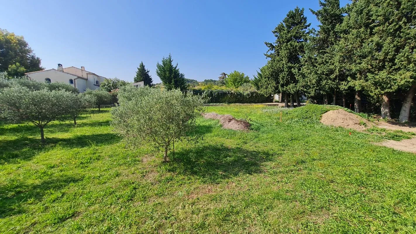 Terrain à vendre à Pujaut de 900 m² avec permis de construire