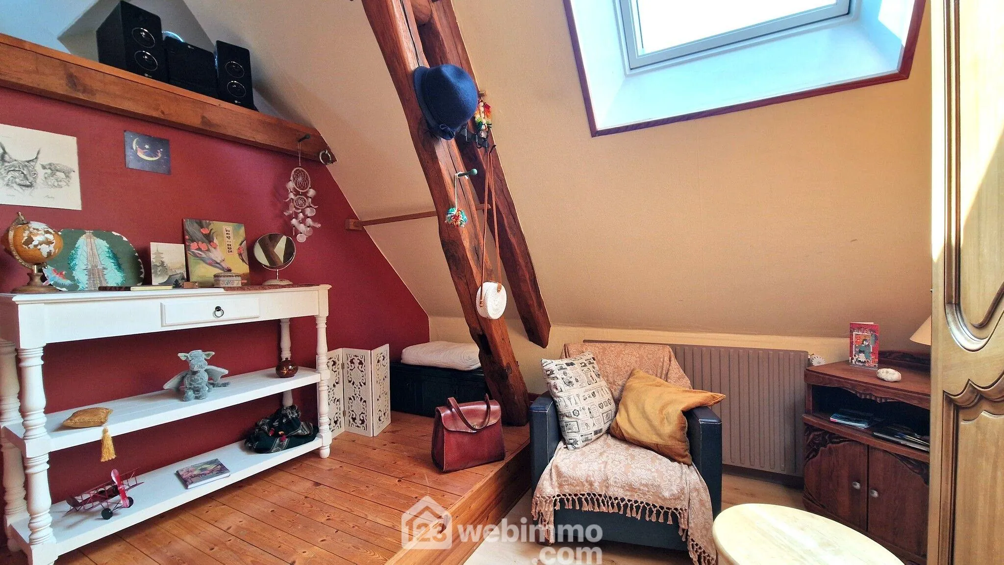 Maison en pierre de 140 m² à Veslud, rénovée et prête à vivre 