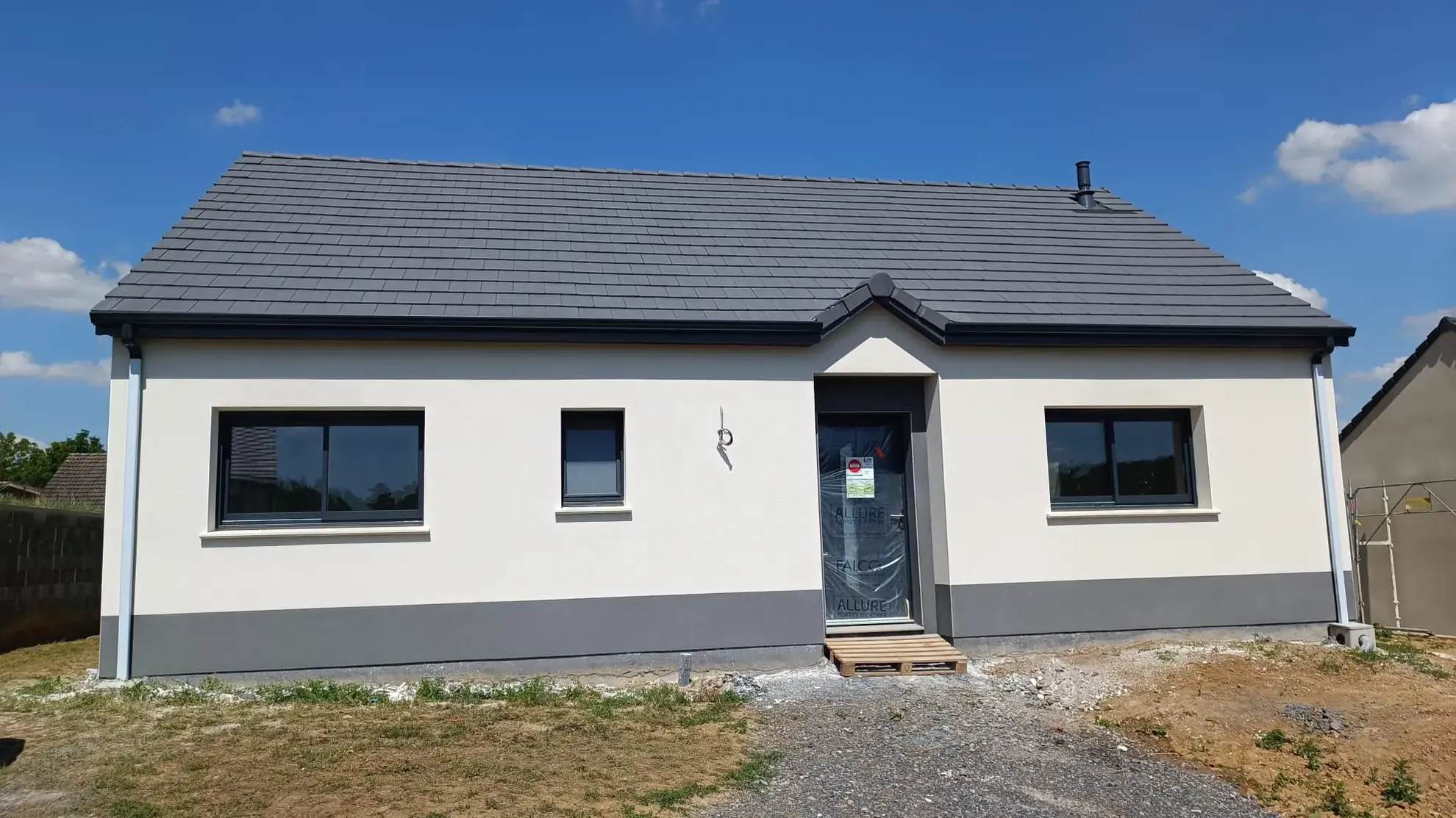 Maison neuve de plain-pied à Melicocq - 105 m², 3 chambres, faible consommation énergétique