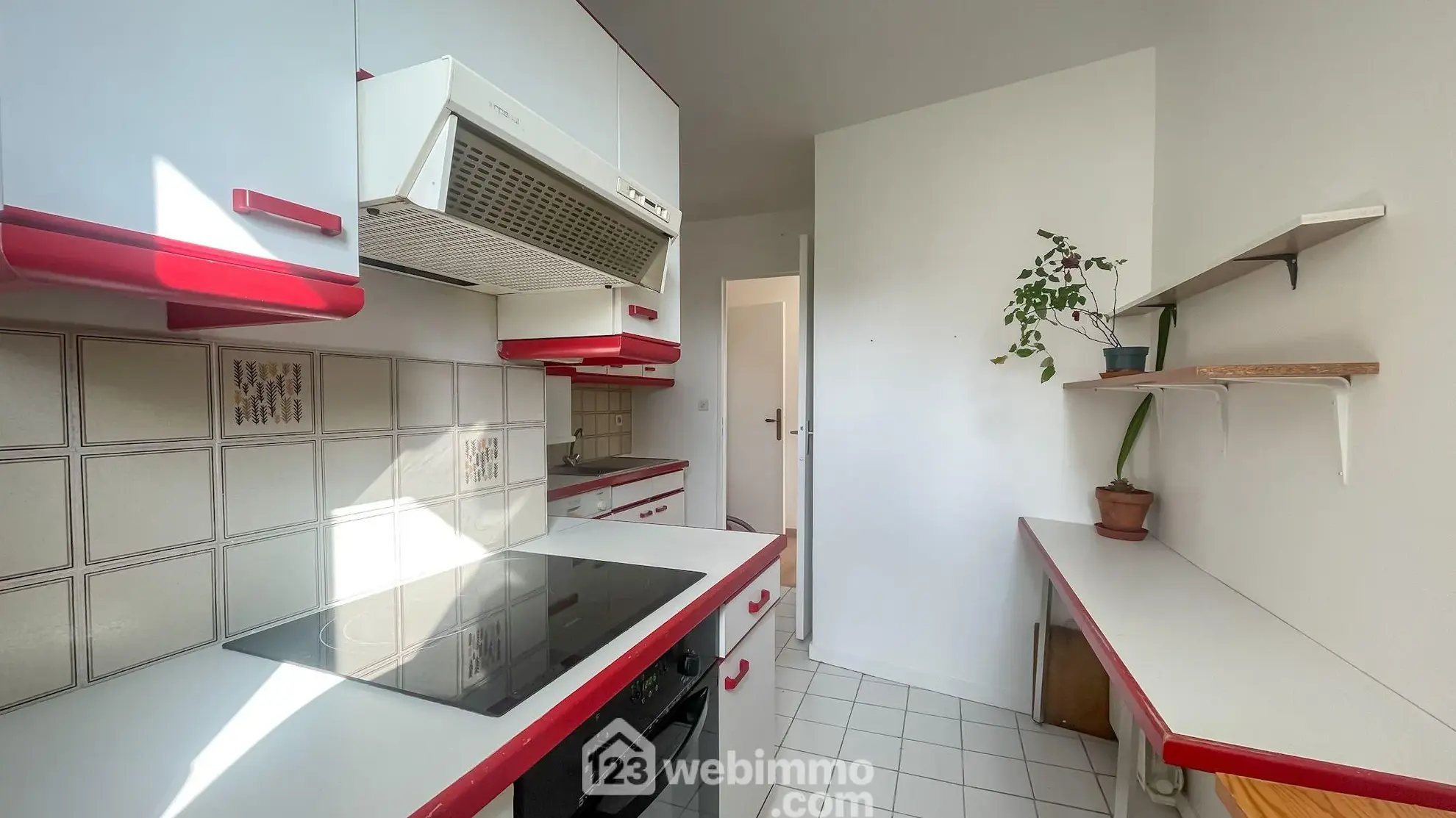 Magnifique duplex lumineux de 82m² à Marolles-En-Brie avec balcon et stationnement 
