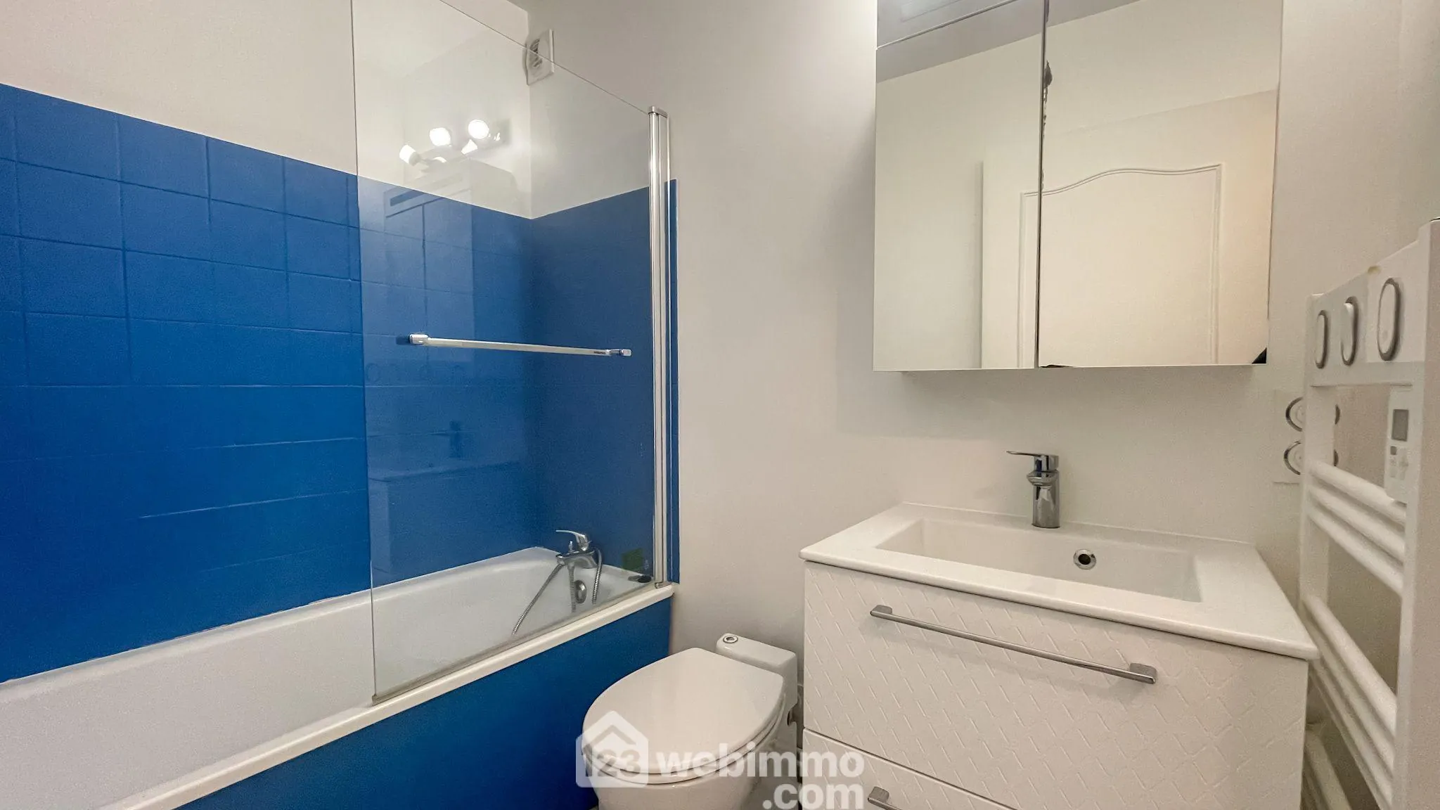 Magnifique duplex lumineux de 82m² à Marolles-En-Brie avec balcon et stationnement 
