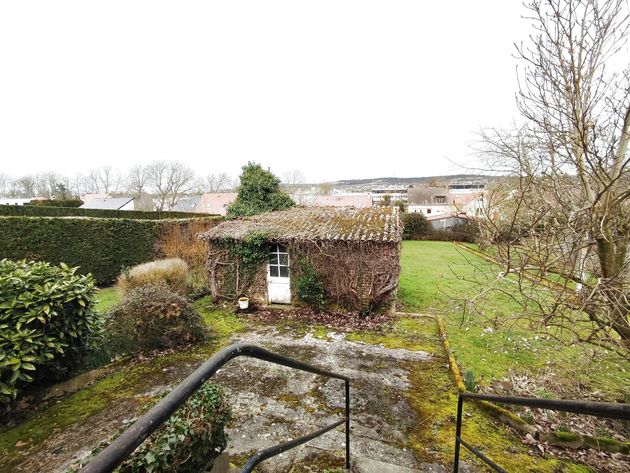 Maison de plain-pied à rénover à Eu proche du Tréport 