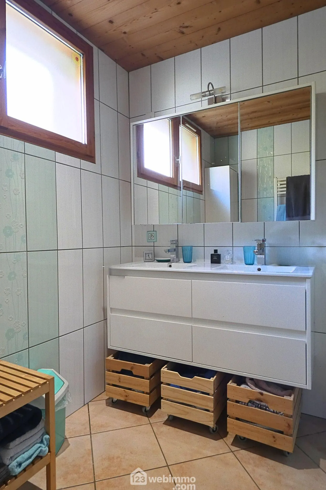 Appartement T4 en rez de jardin avec jardin privé à Marthod 