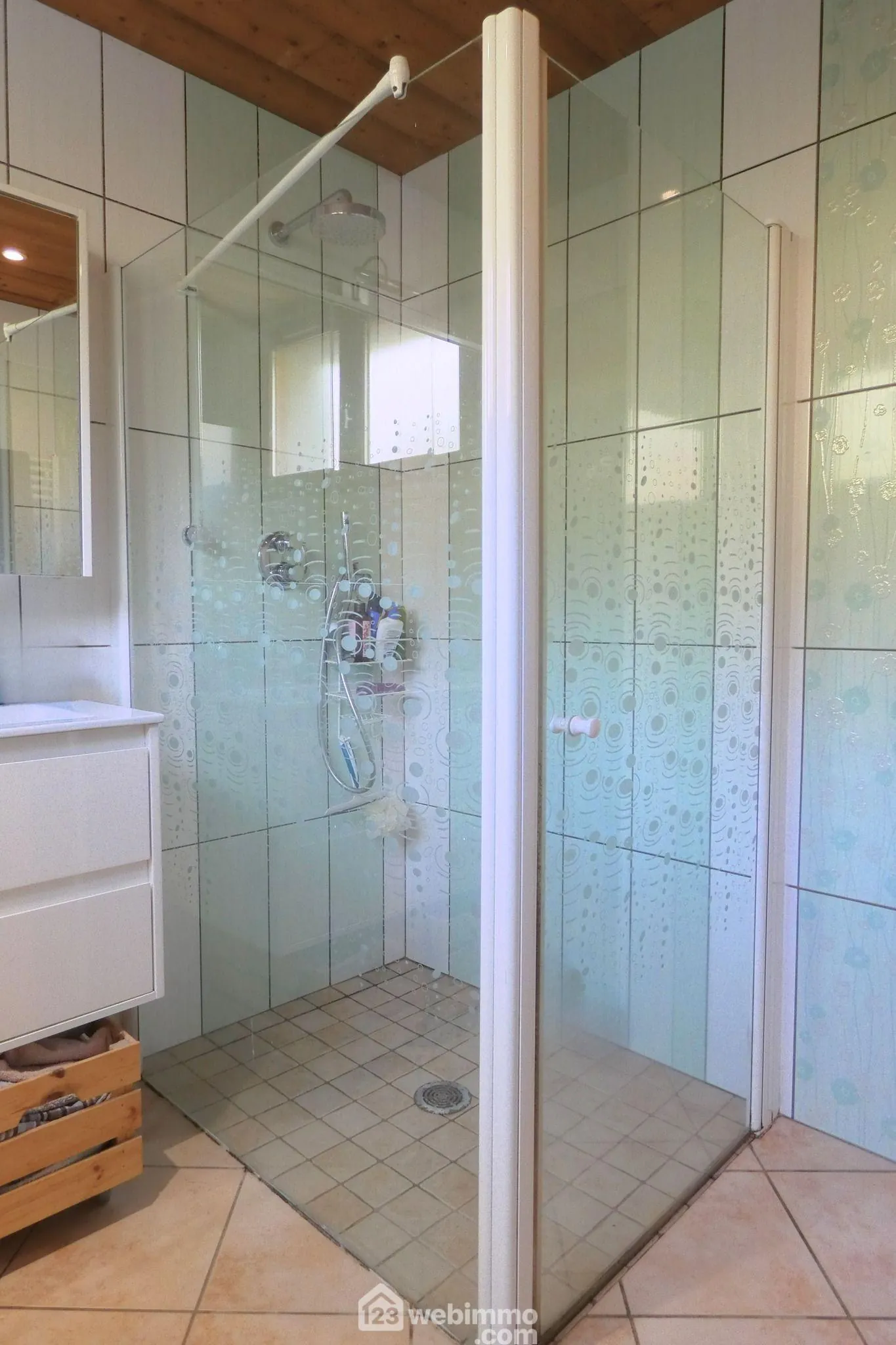 Appartement T4 en rez de jardin avec jardin privé à Marthod 