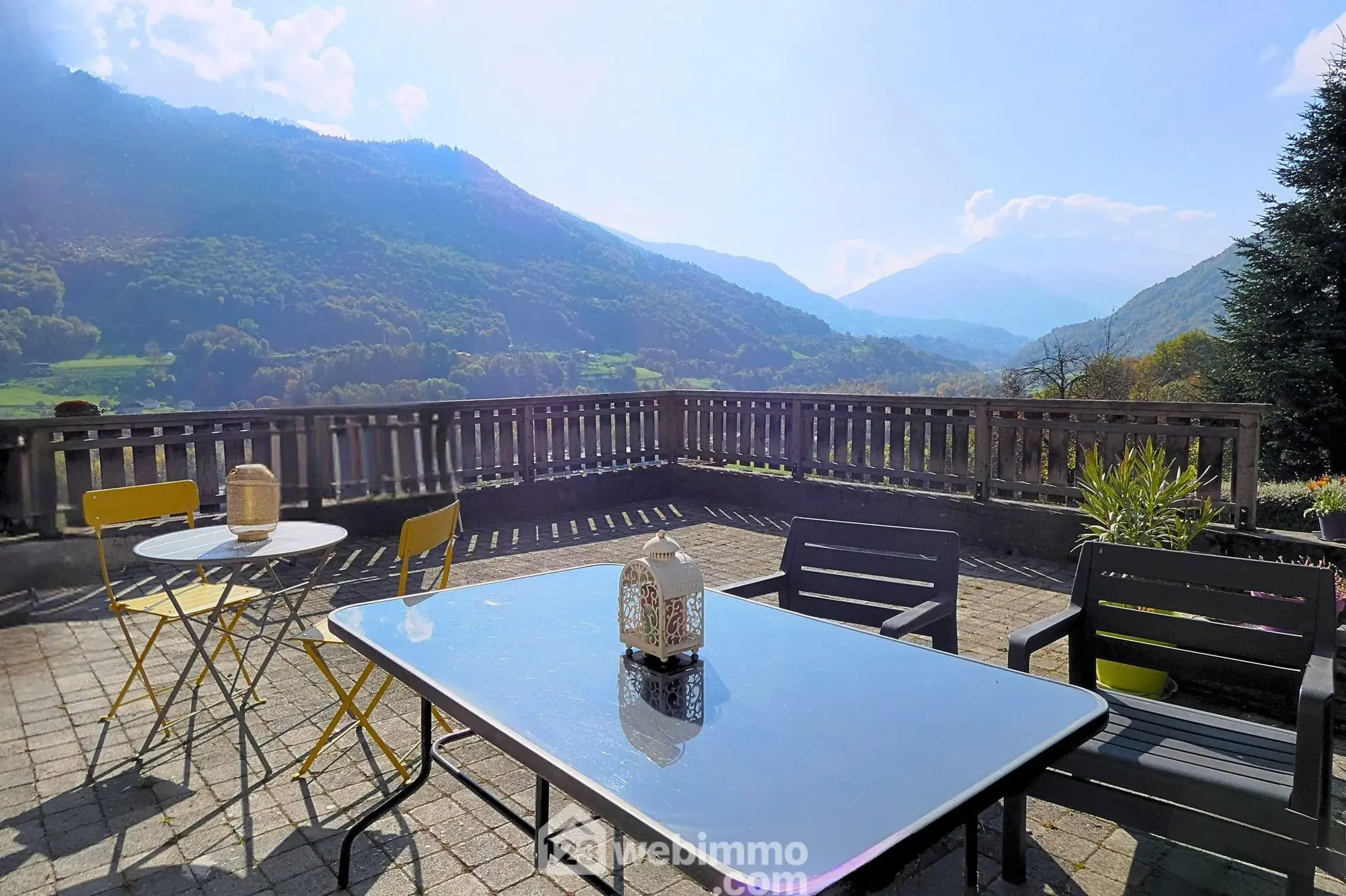 Appartement T4 en rez de jardin avec jardin privé à Marthod 