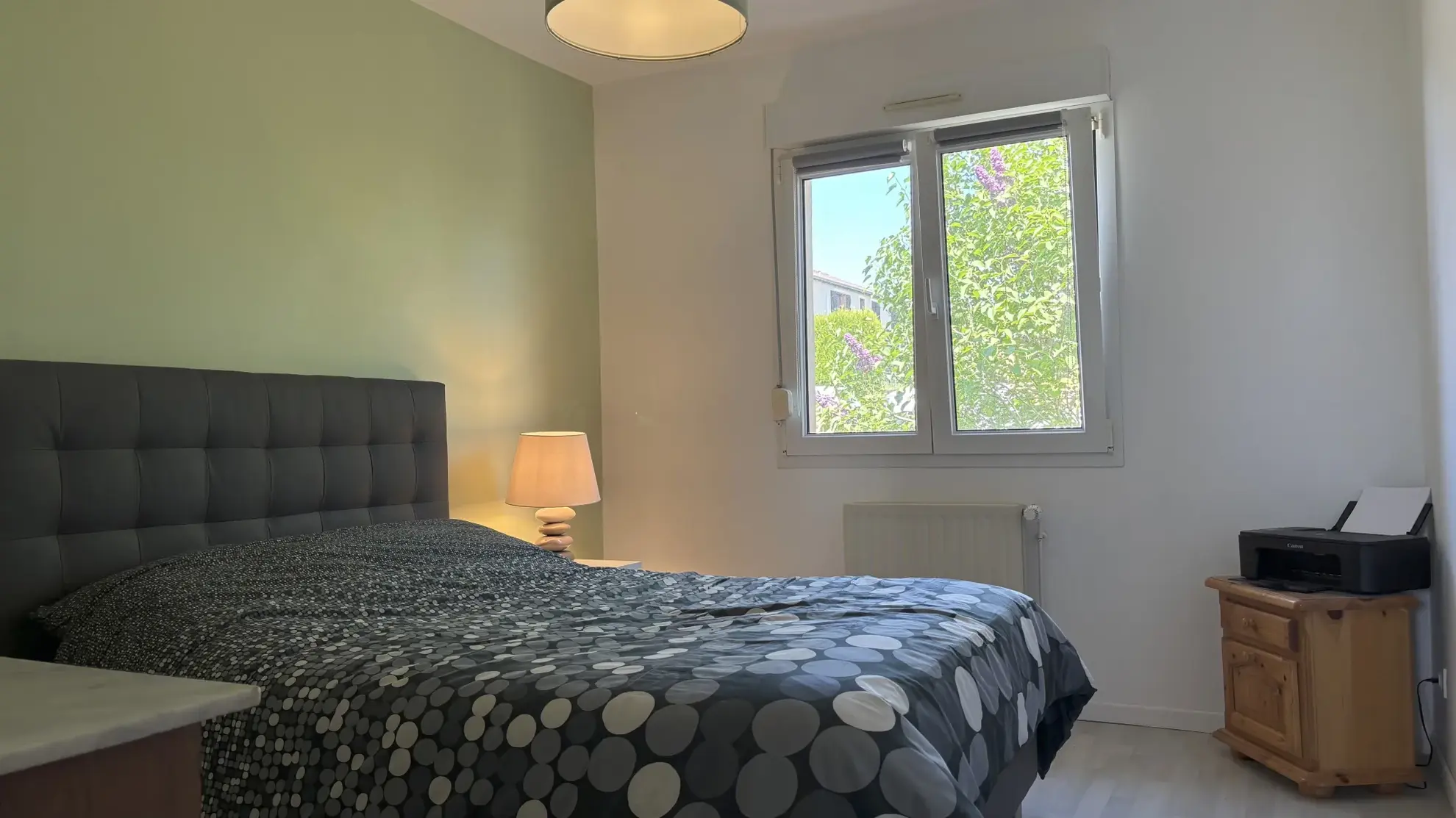 Maison moderne de plain-pied à Morhange avec sous-sol et terrain plat 