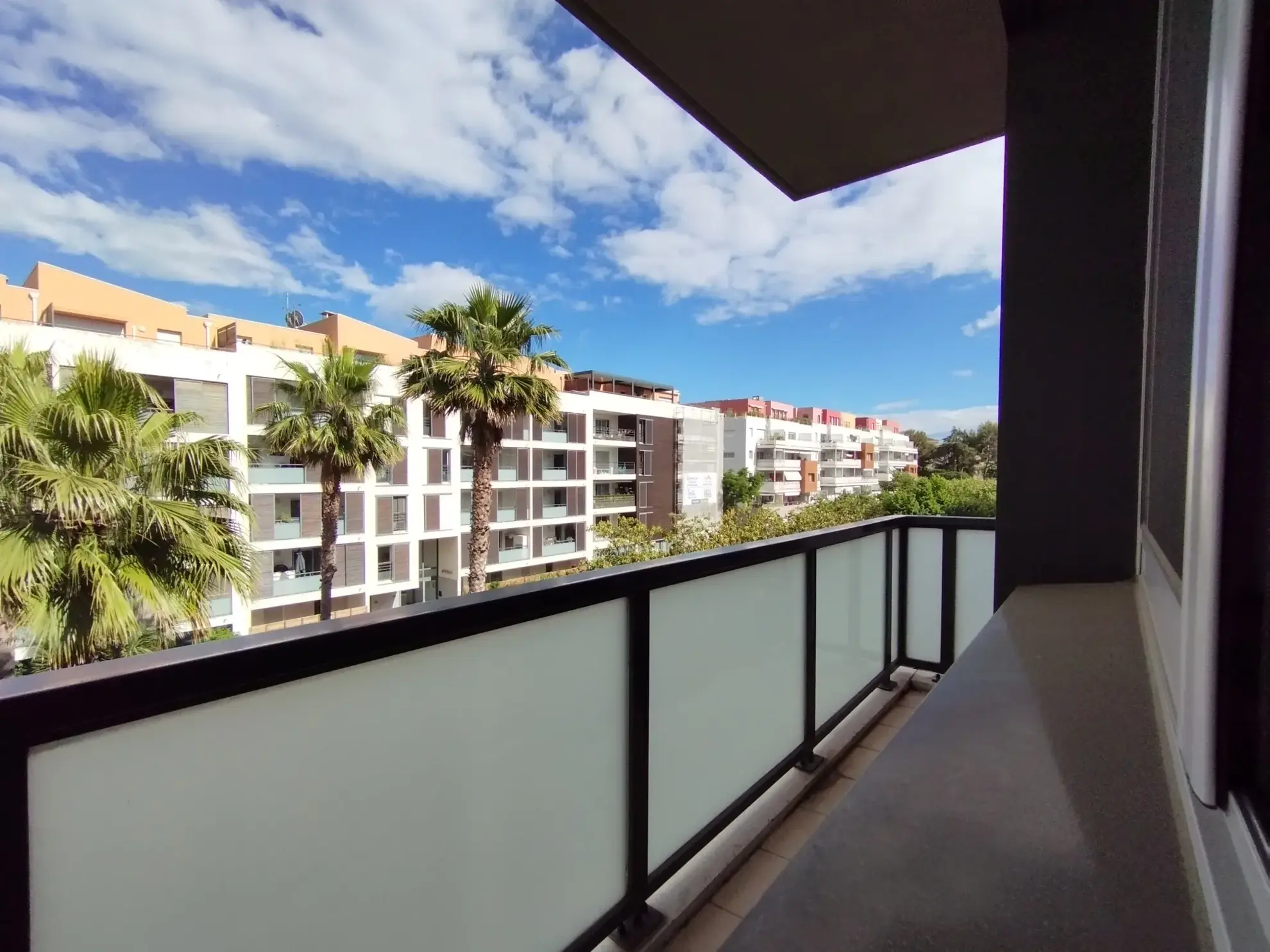 Studio 35m² avec Vue Mer à La Seyne-sur-Mer — Investissement ou Premier Achat 