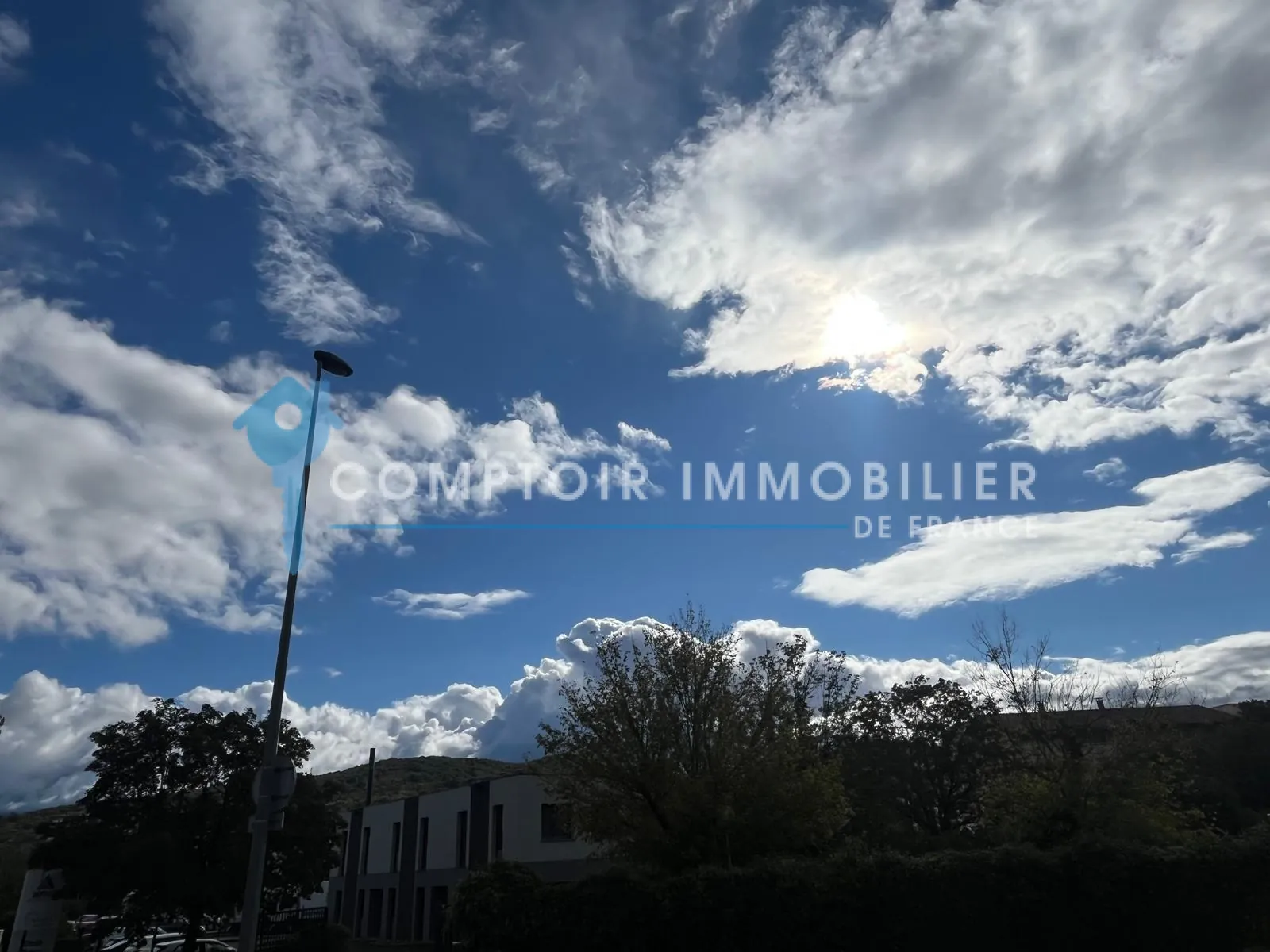 Appartement T4 neuf de 70 m² à Echirolles avec parking et finitions à réaliser 