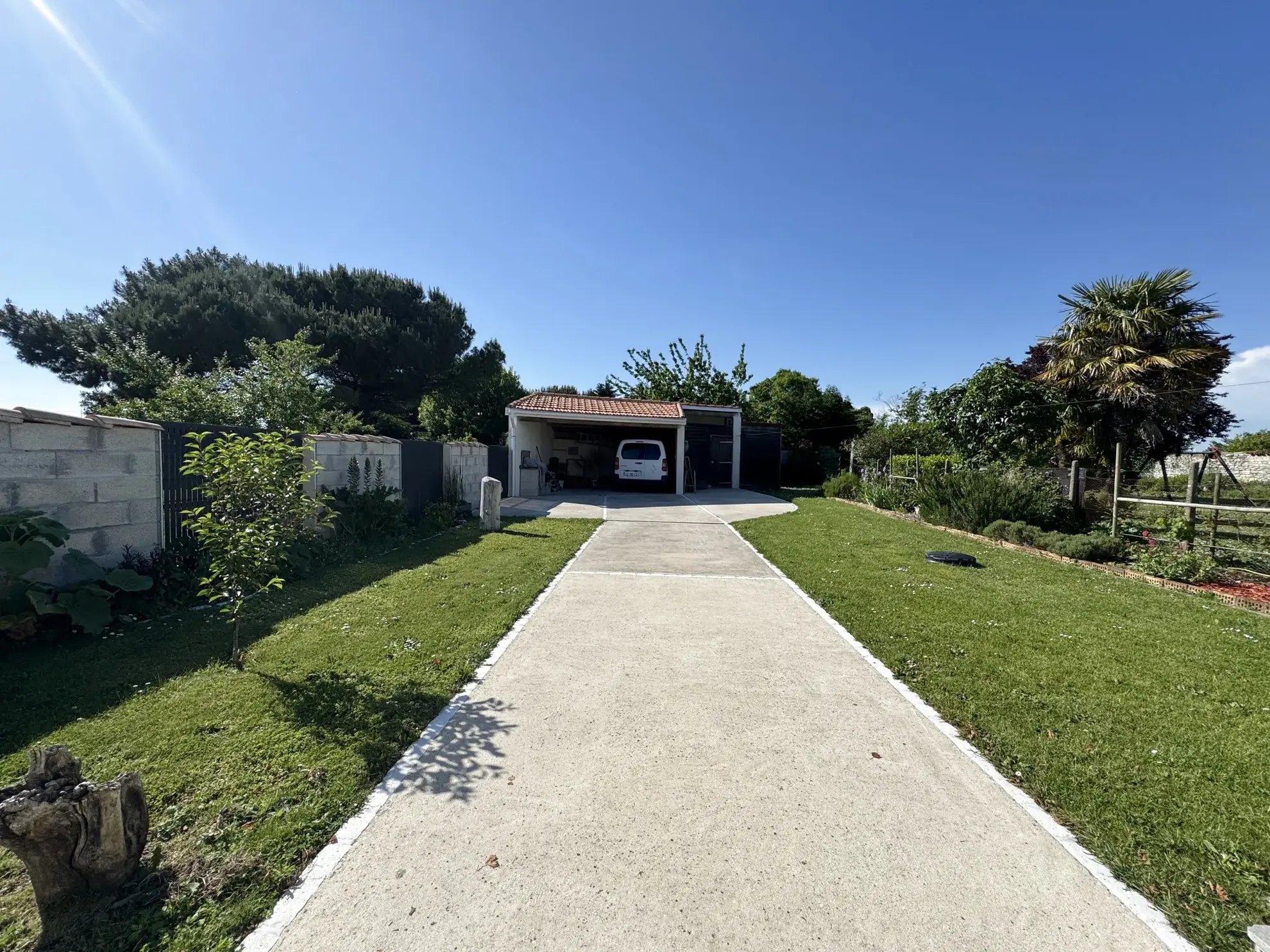 Maison de village rénovée à Arvert, 95 m², proche plages et commerces 