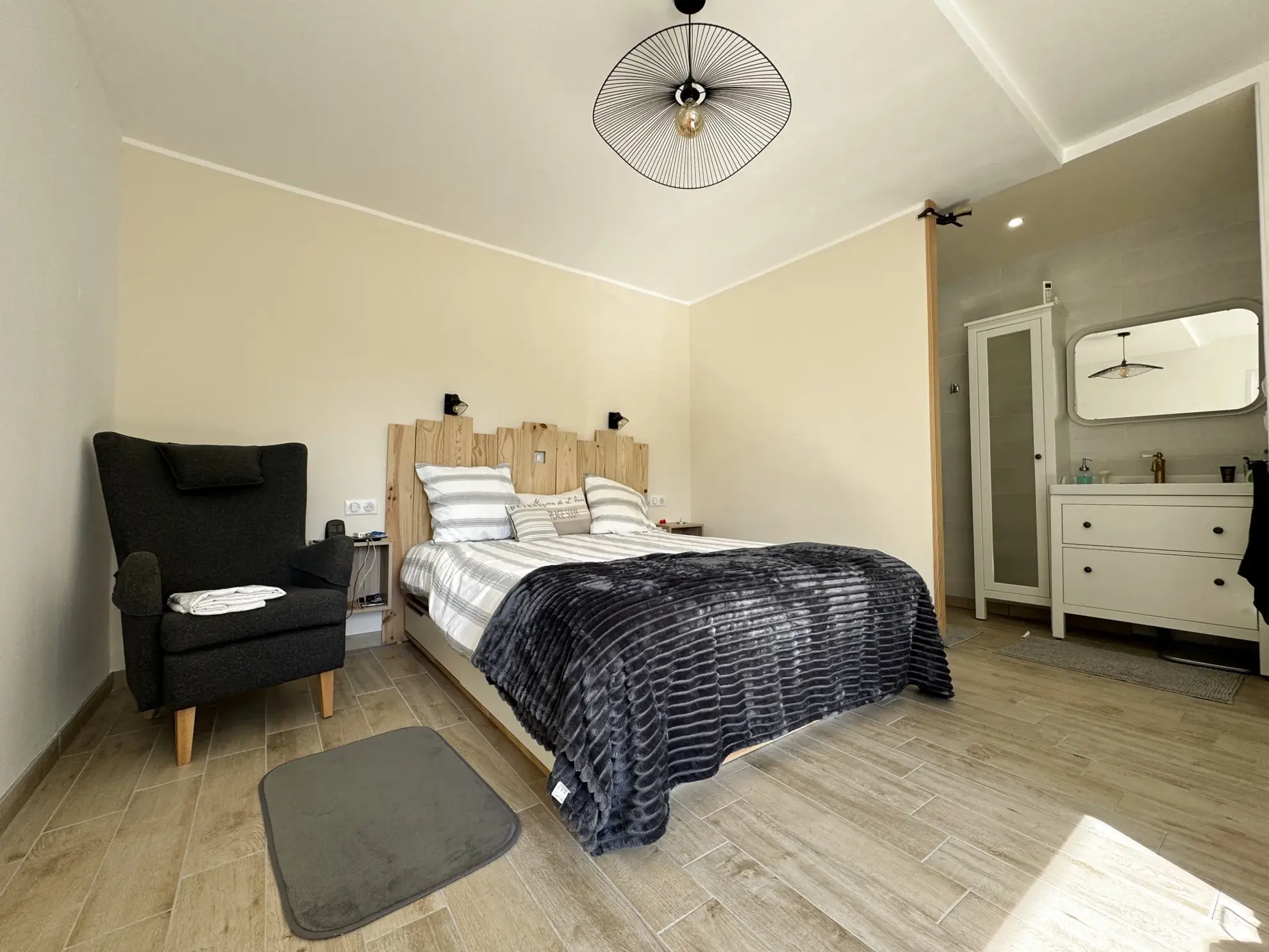 Maison de village rénovée à Arvert, 95 m², proche plages et commerces 