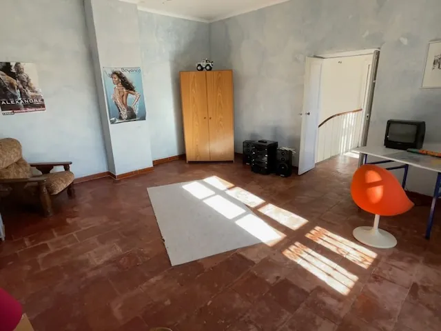 Magnifique maison de maître de 280 m² à Gabian avec 5 chambres et grand extérieur 