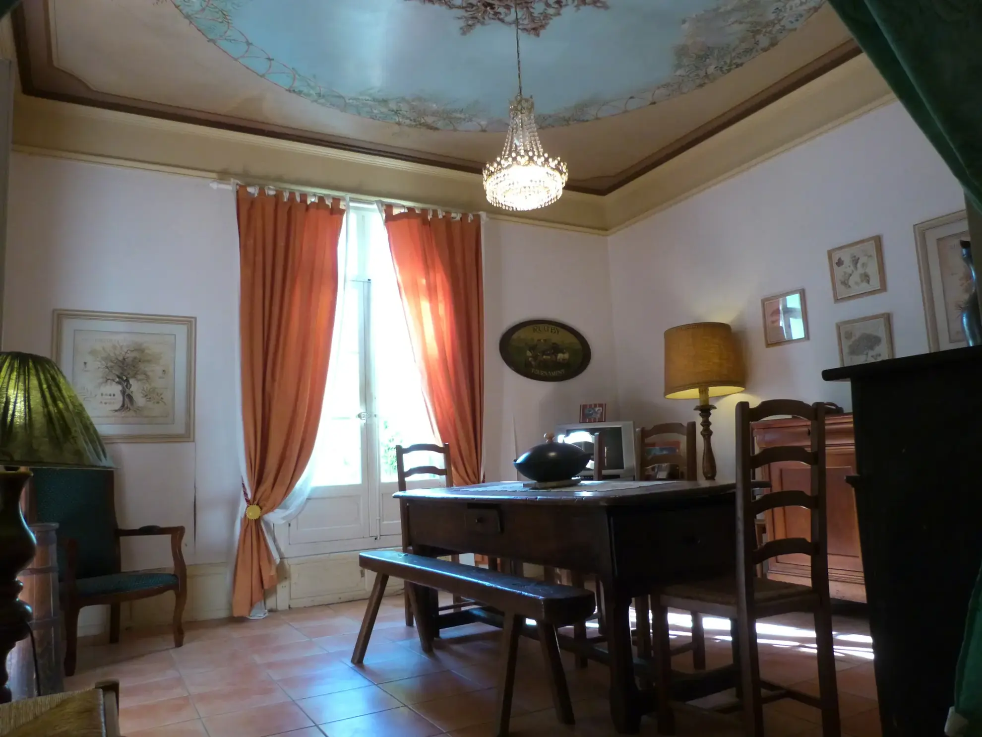 Magnifique maison de maître de 280 m² à Gabian avec 5 chambres et grand extérieur 