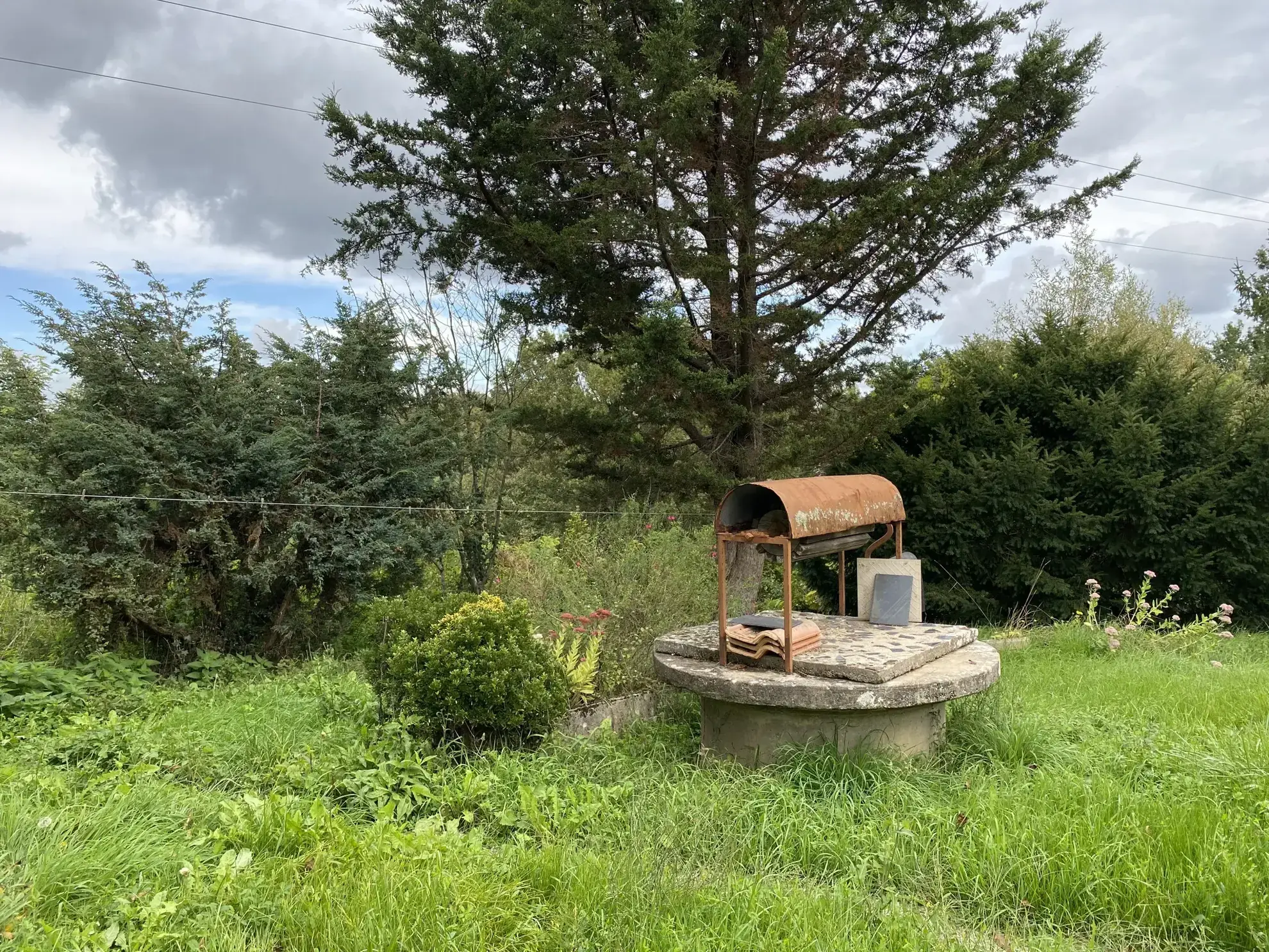 Maison en pierre de 105 m² avec grange attenante à Lamothe Landerron 