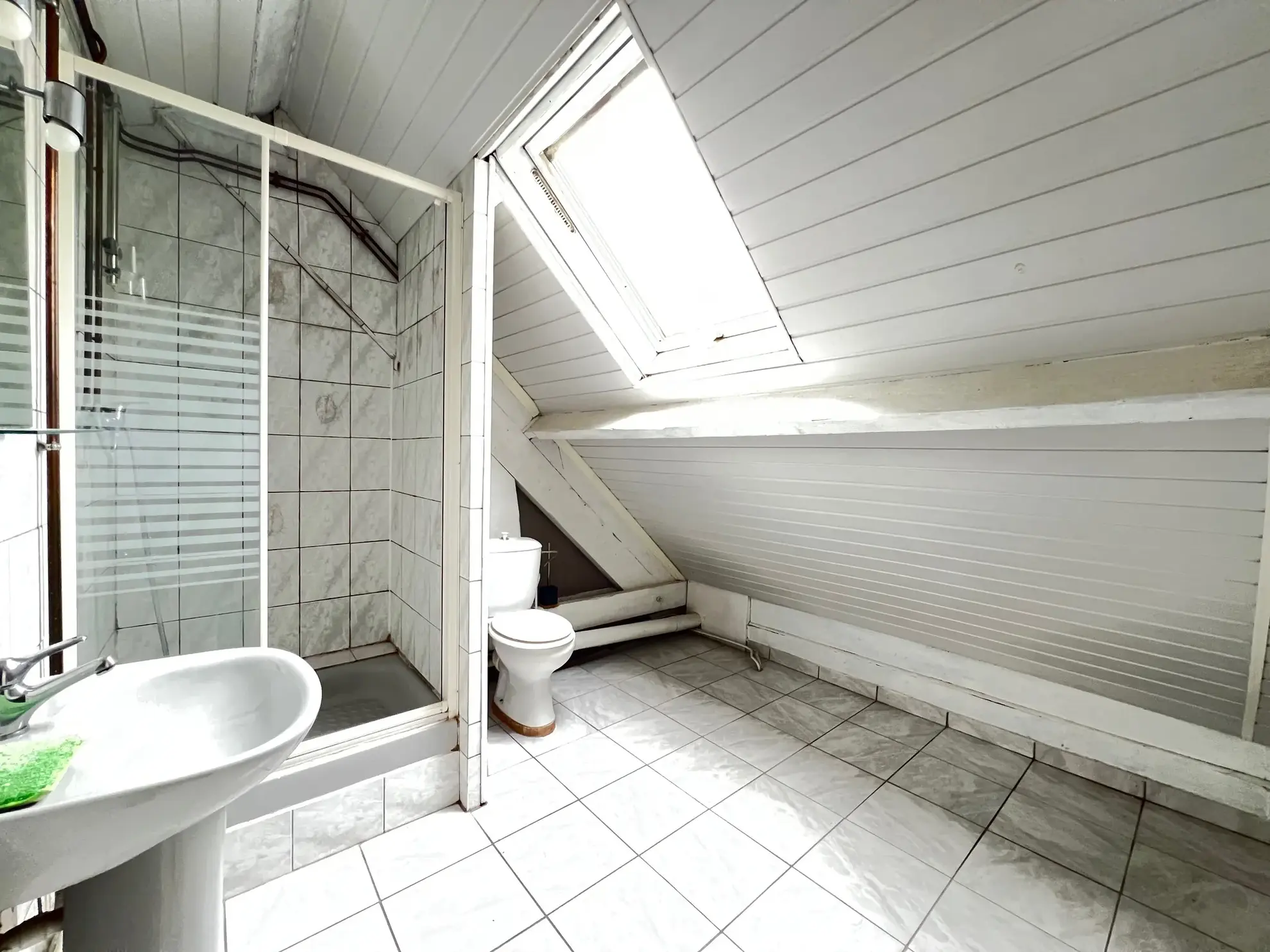 Maison 5 chambres proche d'Abbeville avec jardin et sous-sol complet 