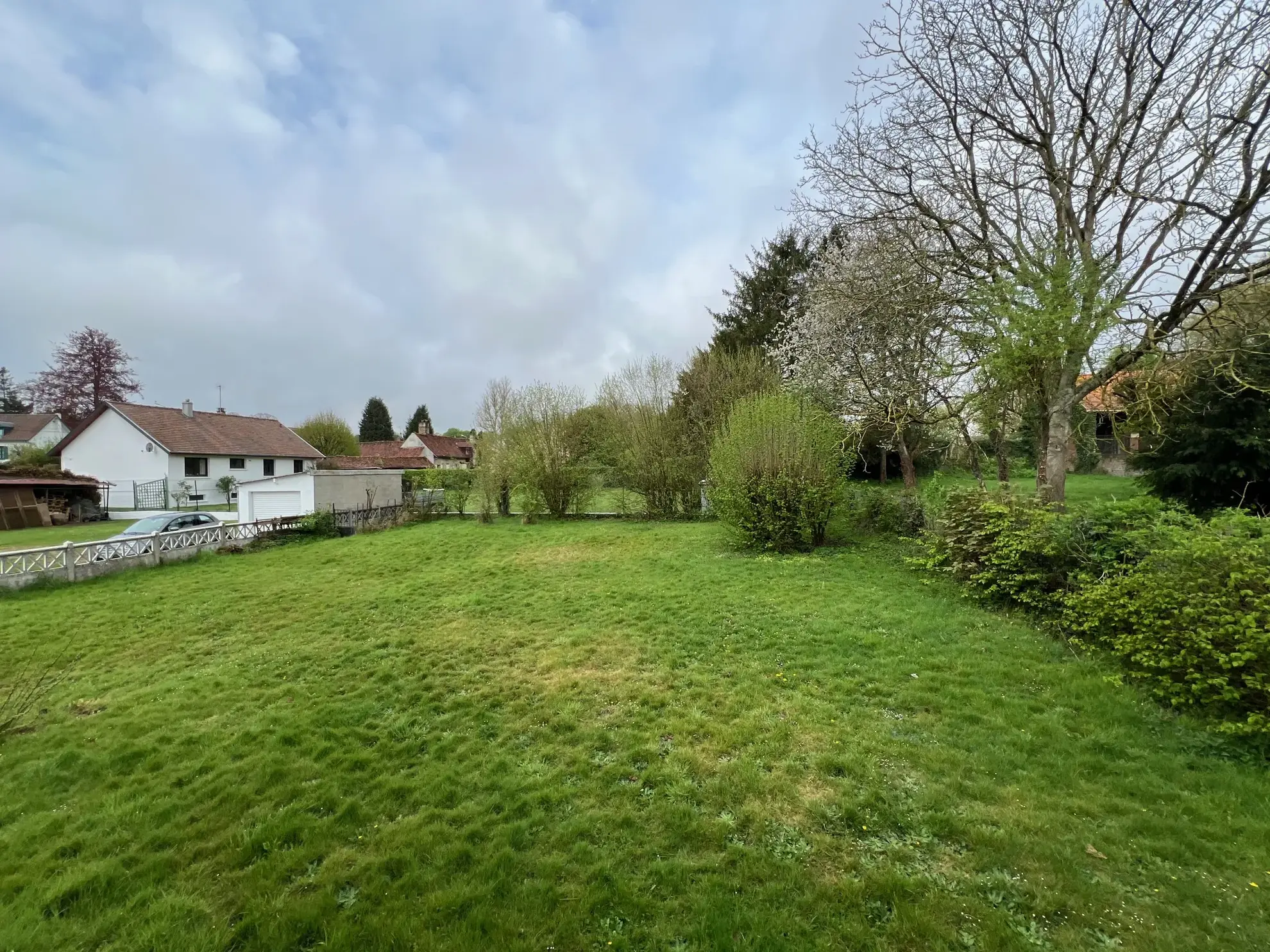 Maison 5 chambres proche d'Abbeville avec jardin et sous-sol complet 