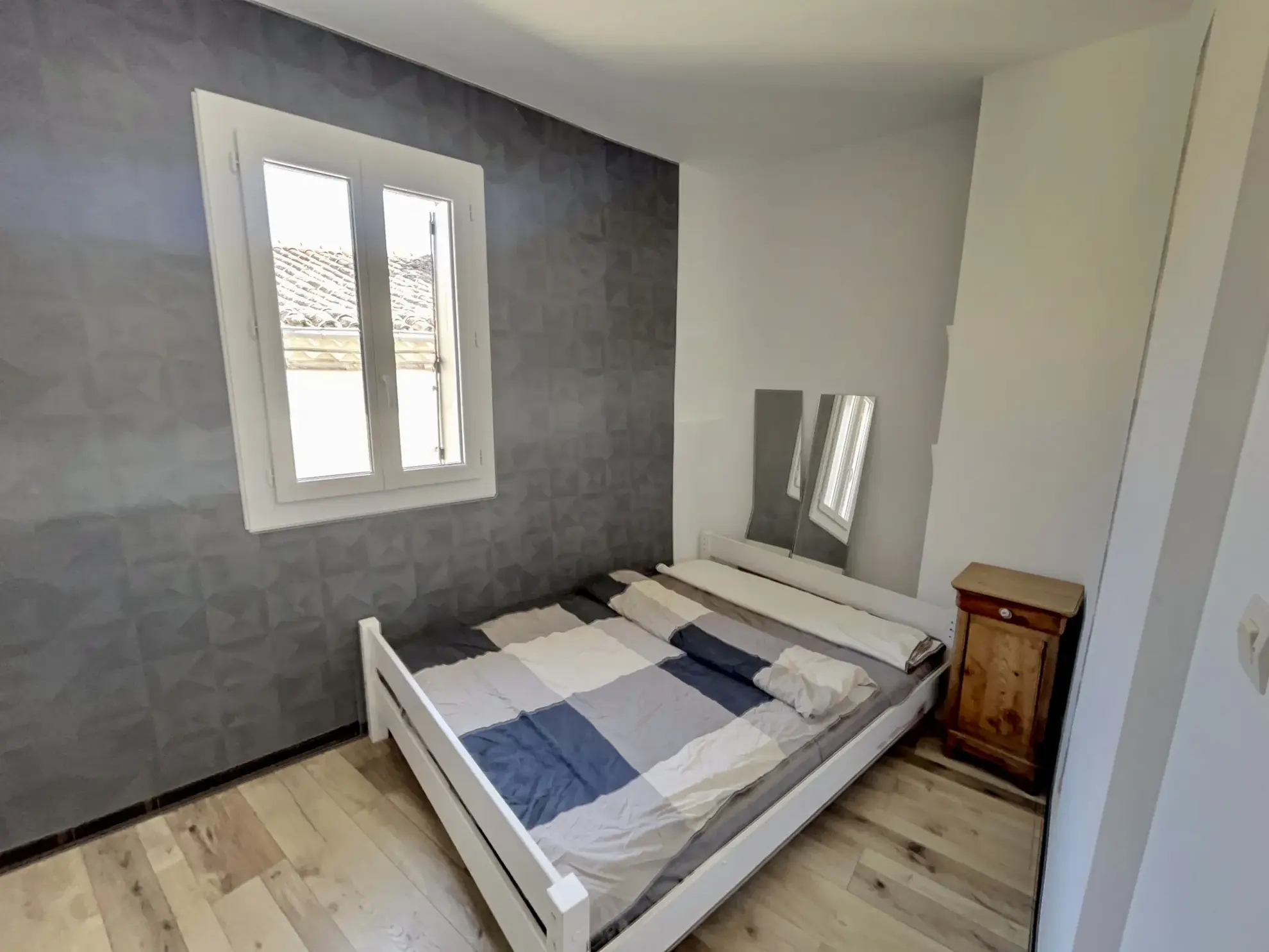 Maison de village de 58 m² avec garage à Calvisson, idéalement située 