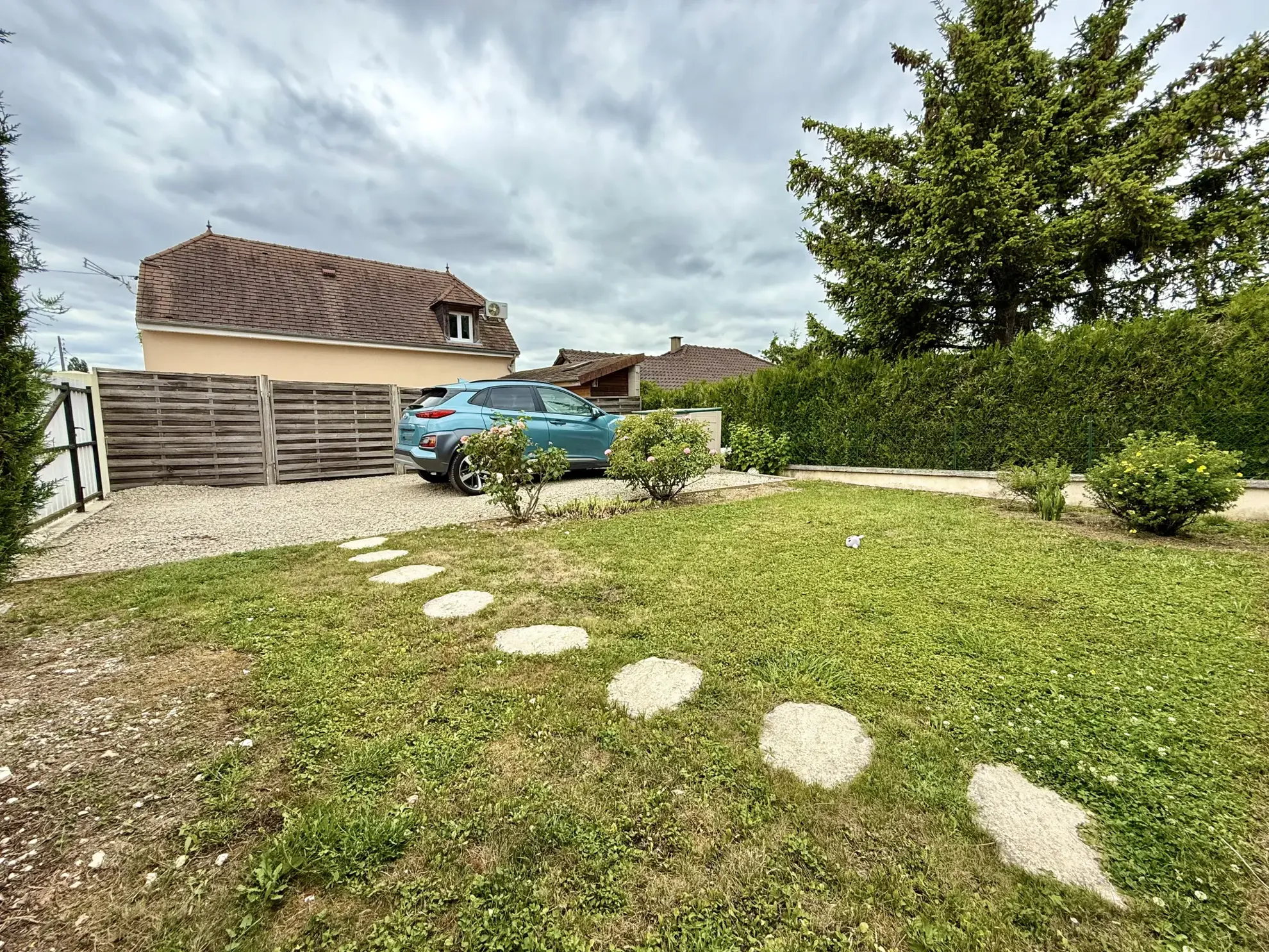 Maison à vendre à Verrières — 50,75 m² avec terrasse et jardin