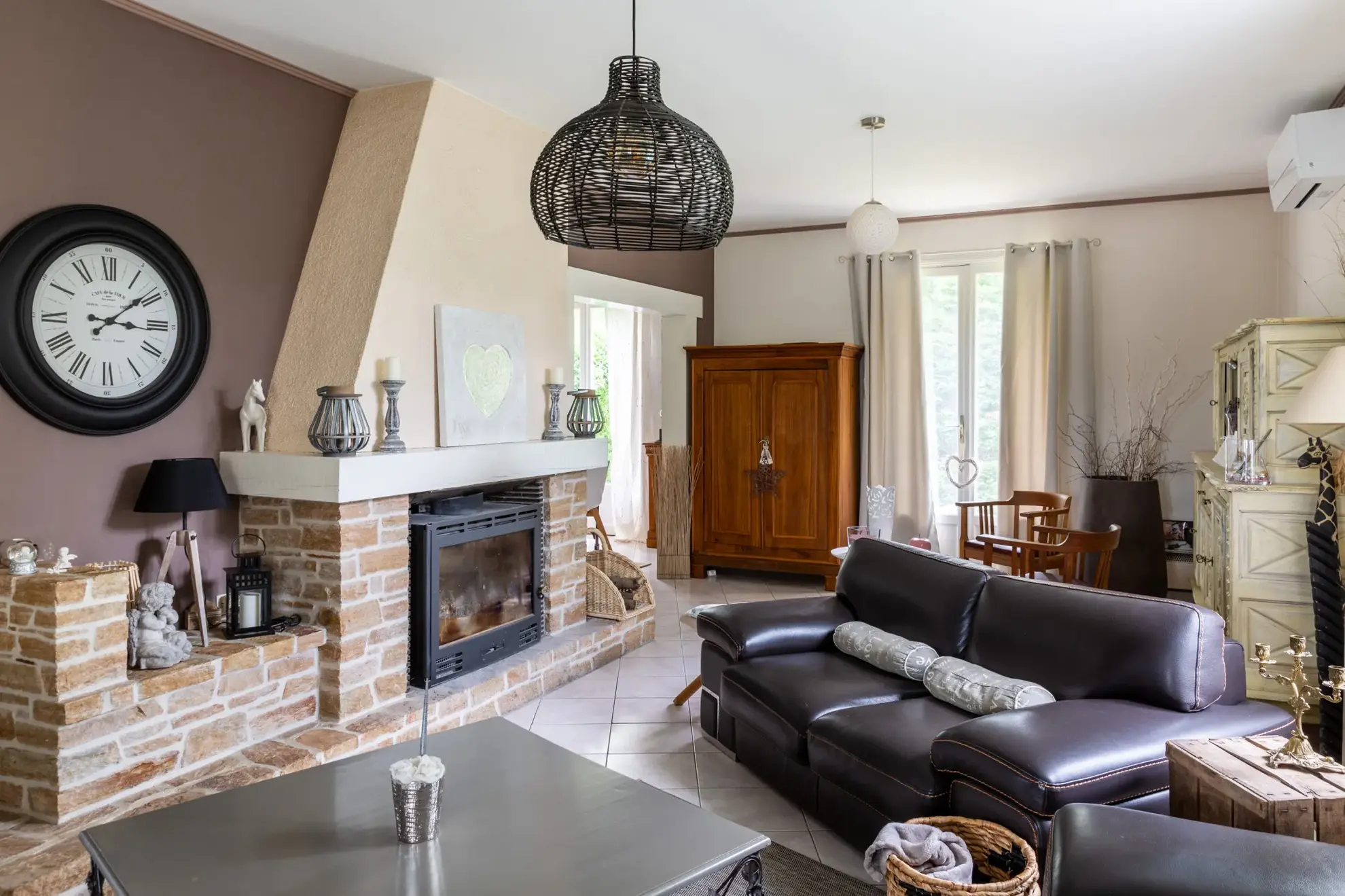 Maison familiale à Lubersac avec vue dégagée et jardin, 5 chambres 