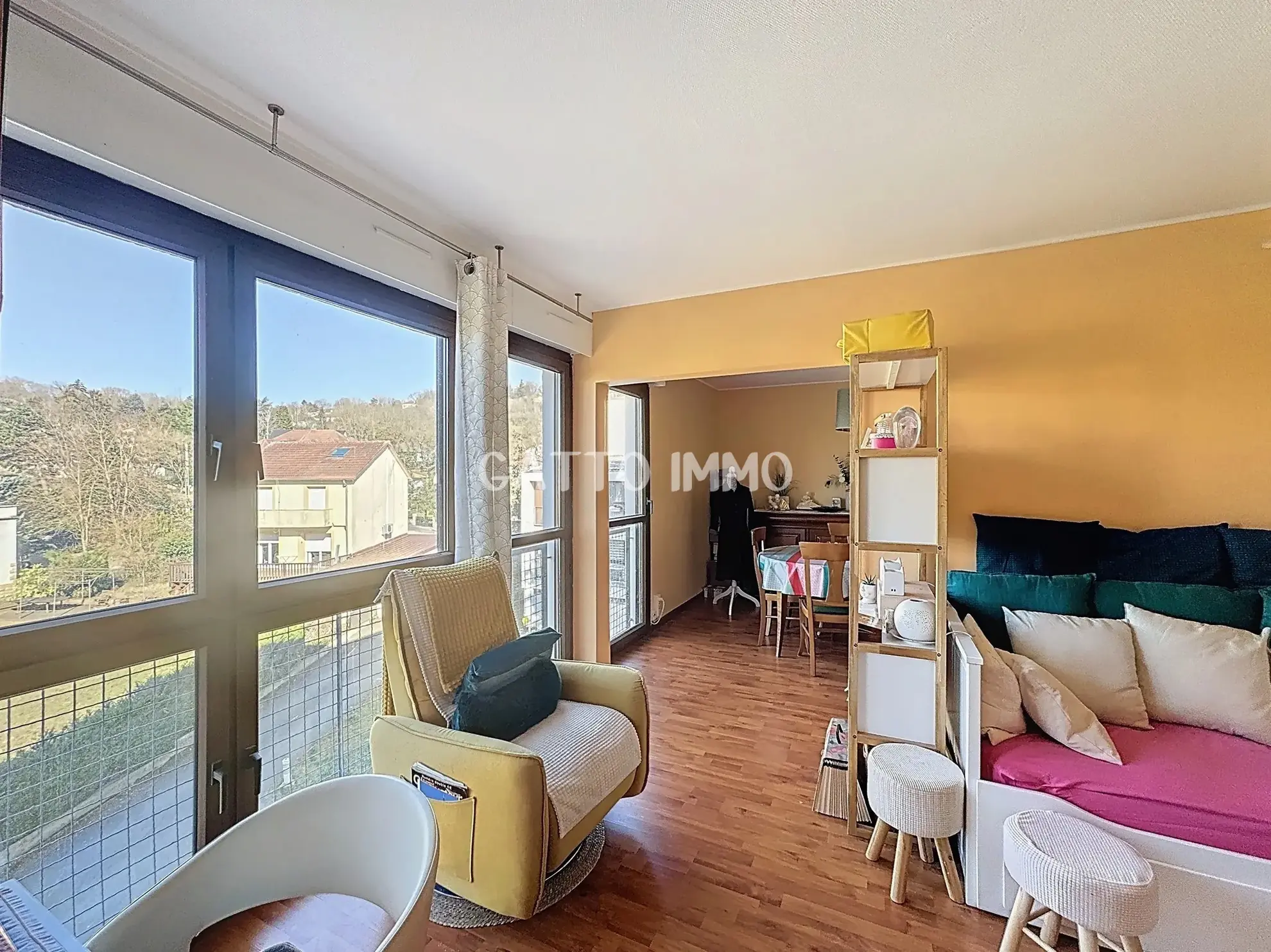 Appartement T3 lumineux de 68 m² avec balcon et garage à Scy-Chazelles 
