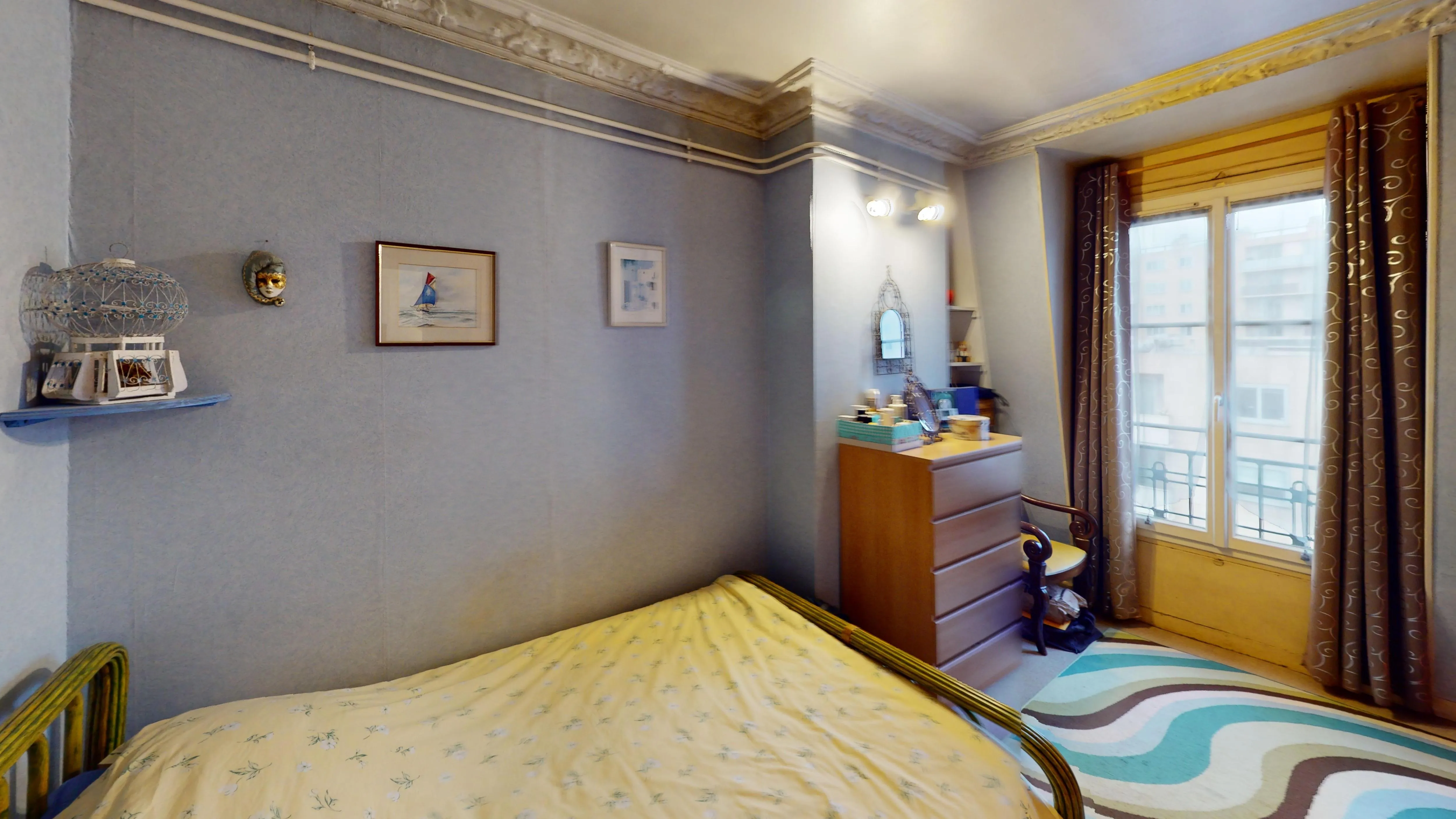 Appartement 2 pièces rénové de 32 m² à Paris 15e avec vue calme 