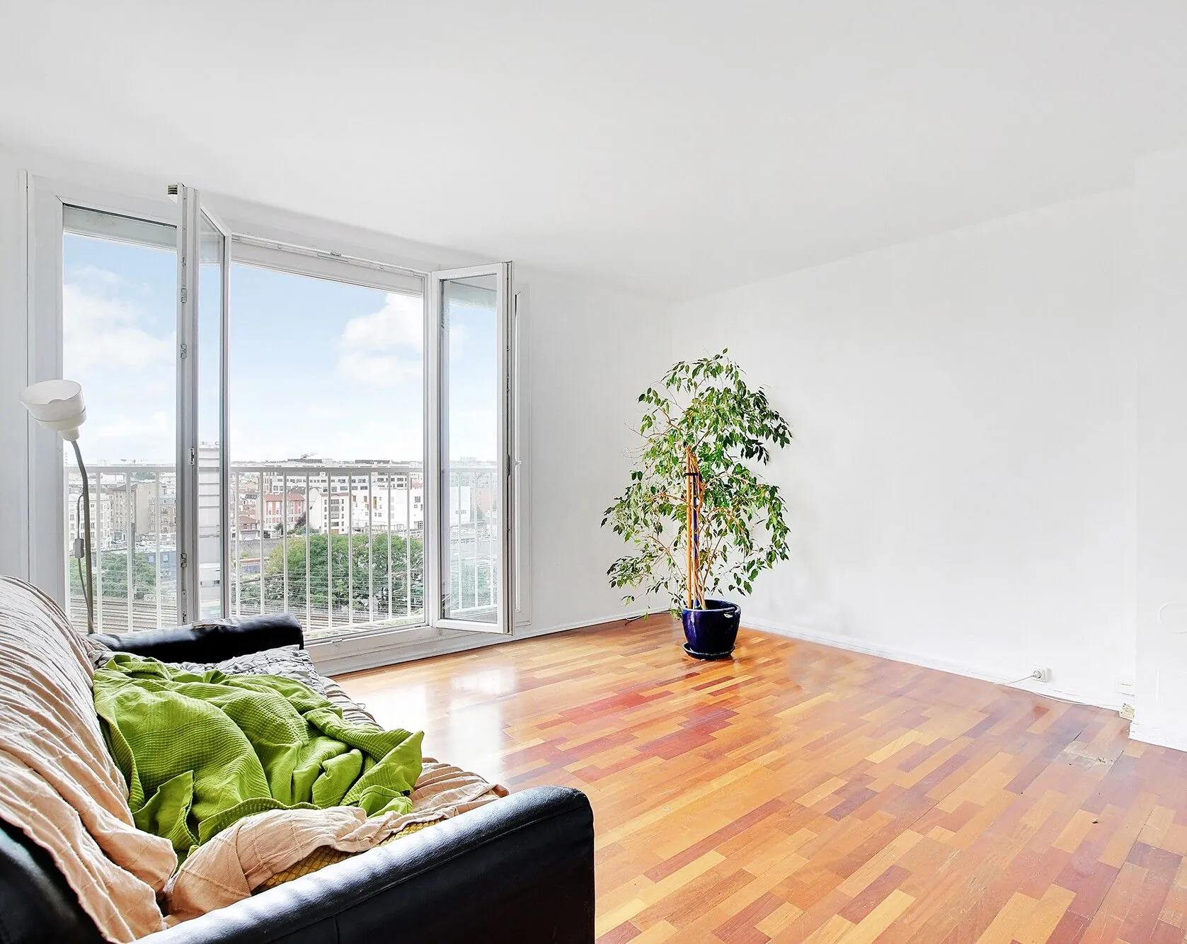 Appartement 3 pièces à vendre à Fontenay-sous-Bois - Vue dégagée et parking 