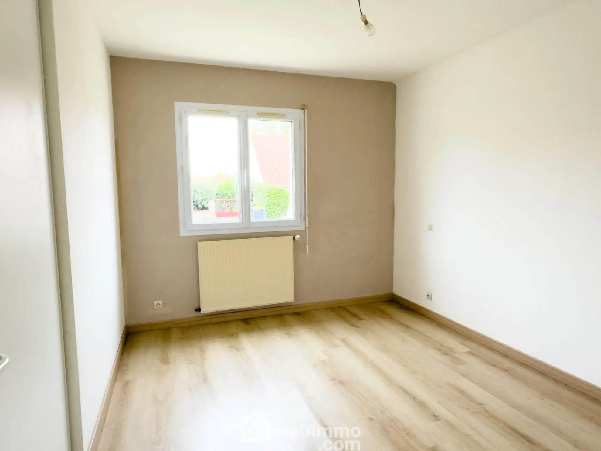 Maison de plain-pied à Toutlemonde – 3 chambres, jardin, calme 