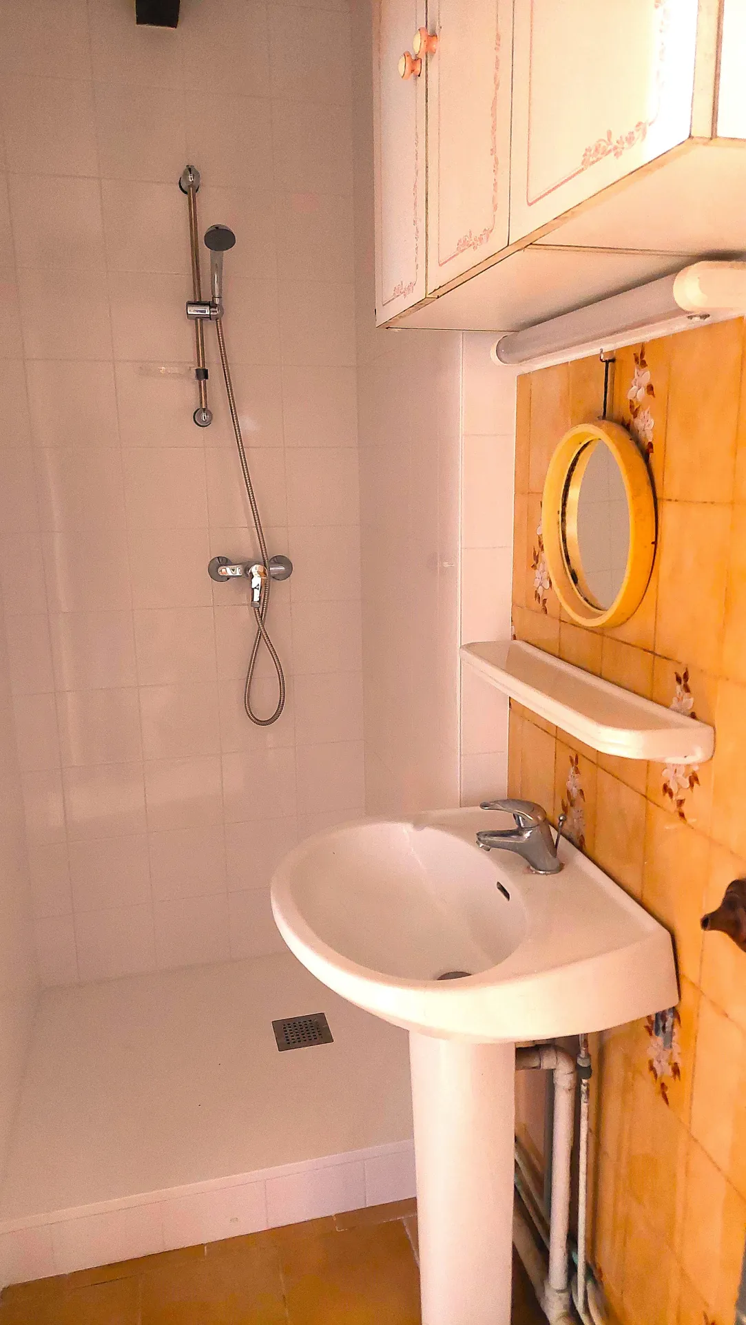 Appartement T1 bis à rénover à Bardos, proche Bayonne, 22,48 m² 