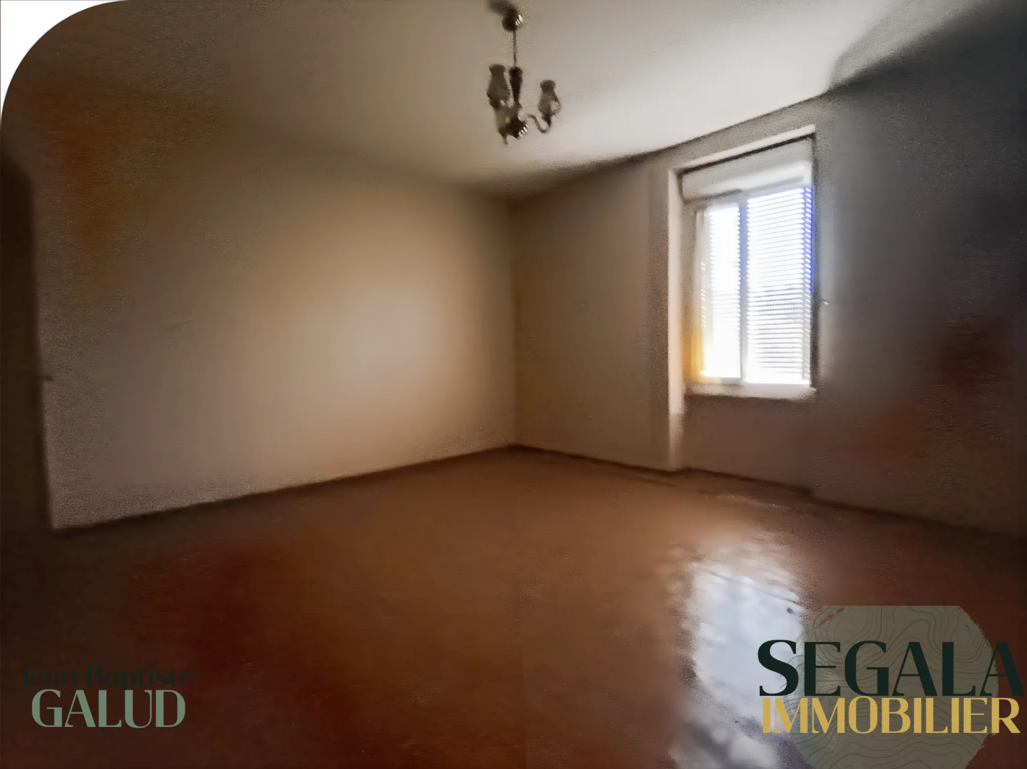 Immeuble de 220 m² à vendre à Blaye Les Mines, idéal pour investissement ou résidence 