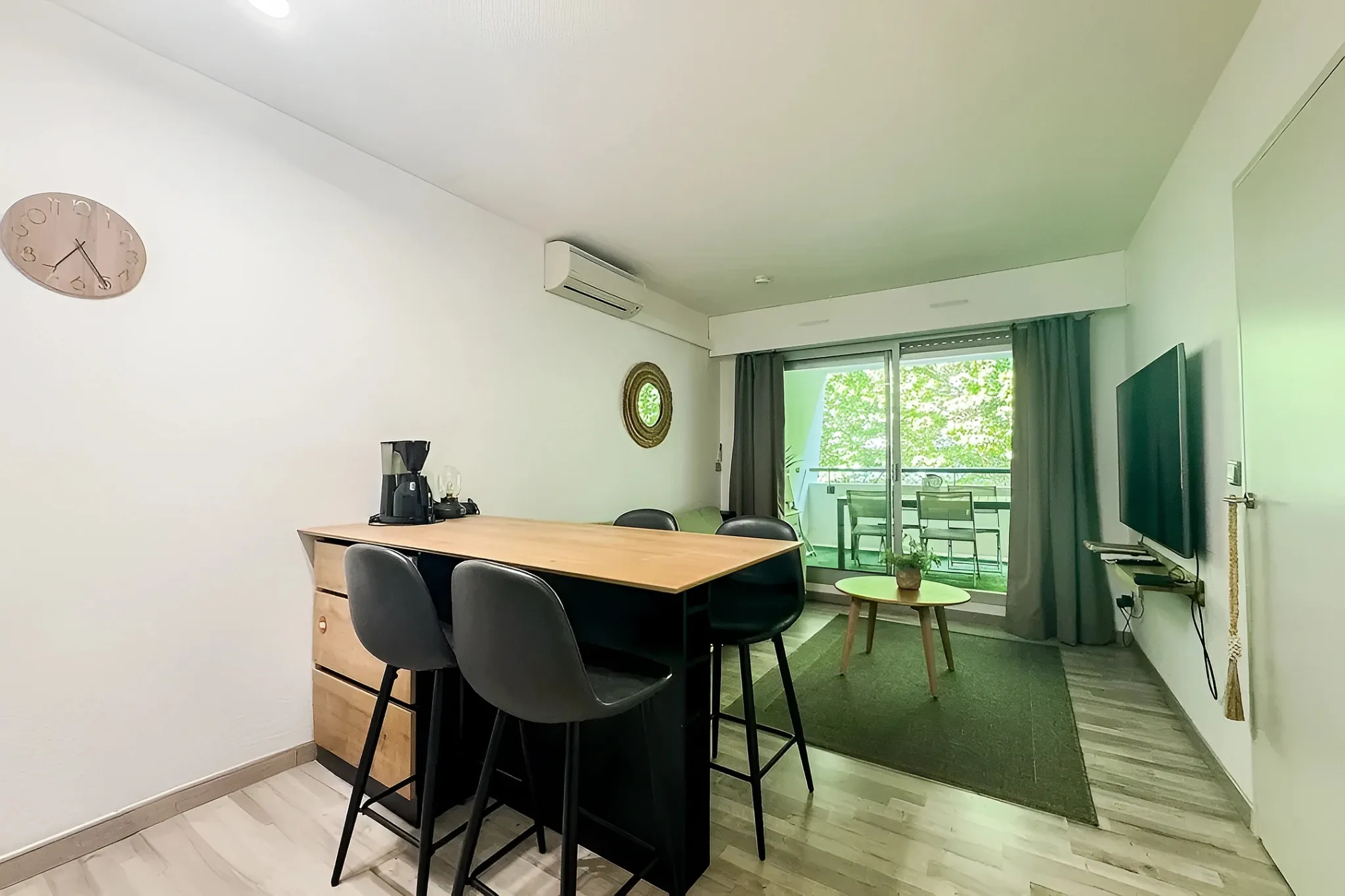 Appartement T2 rénové avec terrasse à La Grande Motte, proximité Golf