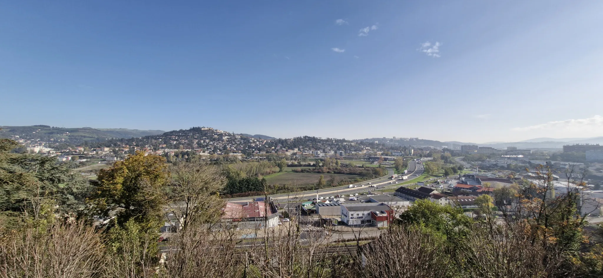 Appartement de type F4 à Villars avec cave et garage - 85 m², vue dégagée 