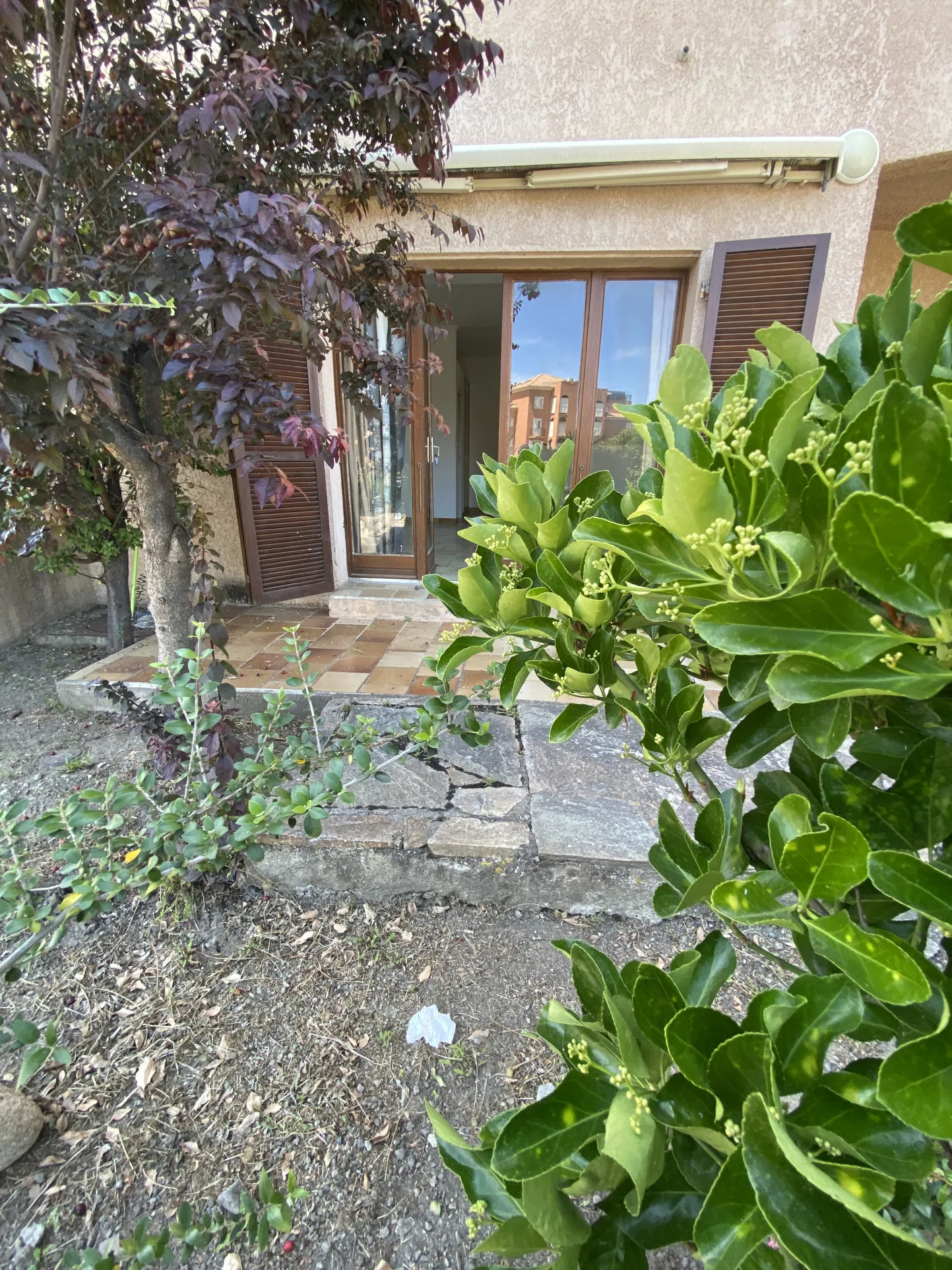 Studio de 31 m² avec terrasse à Solenzara, au centre du village 