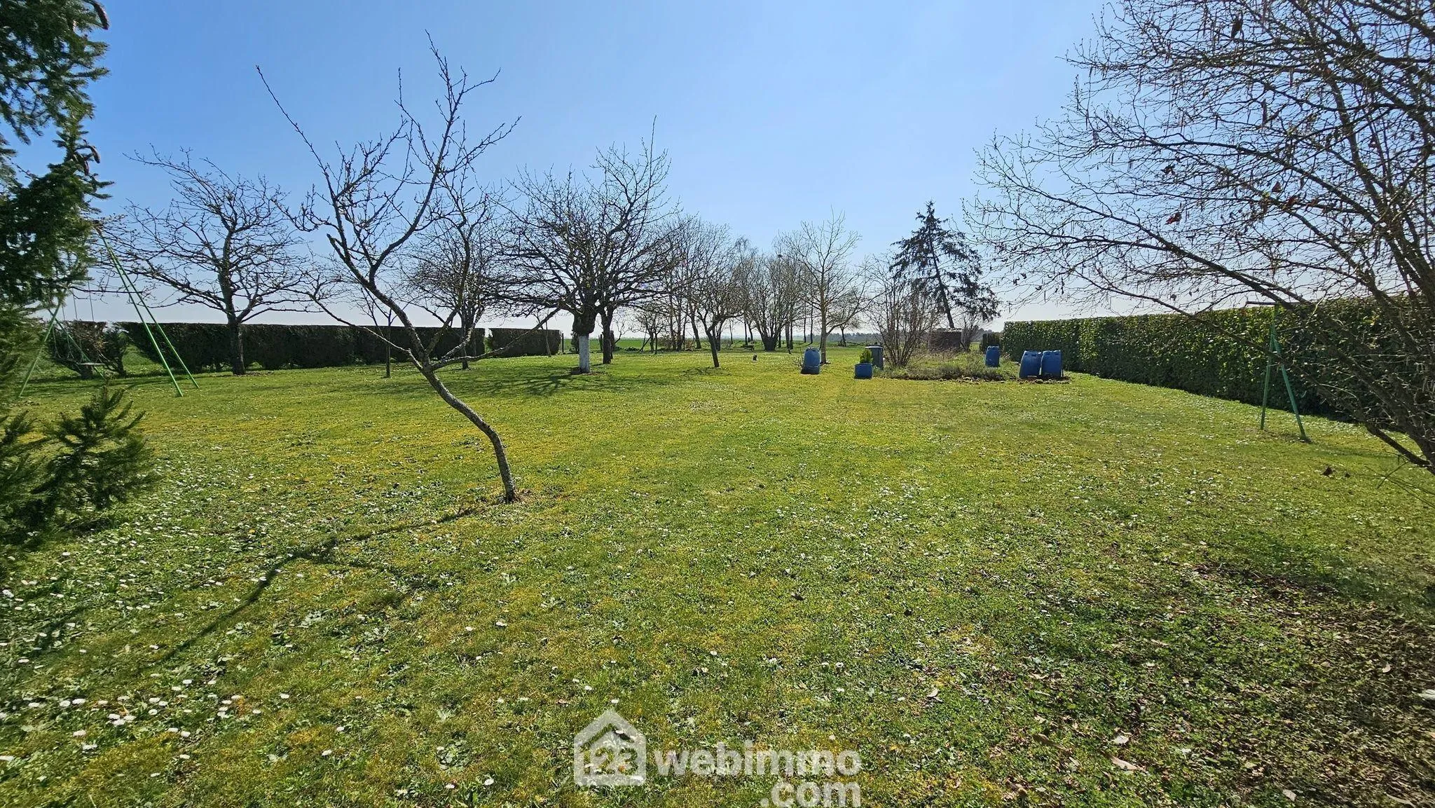 Maison spacieuse de 169 m² avec jardin à Orville - idéal famille et nature