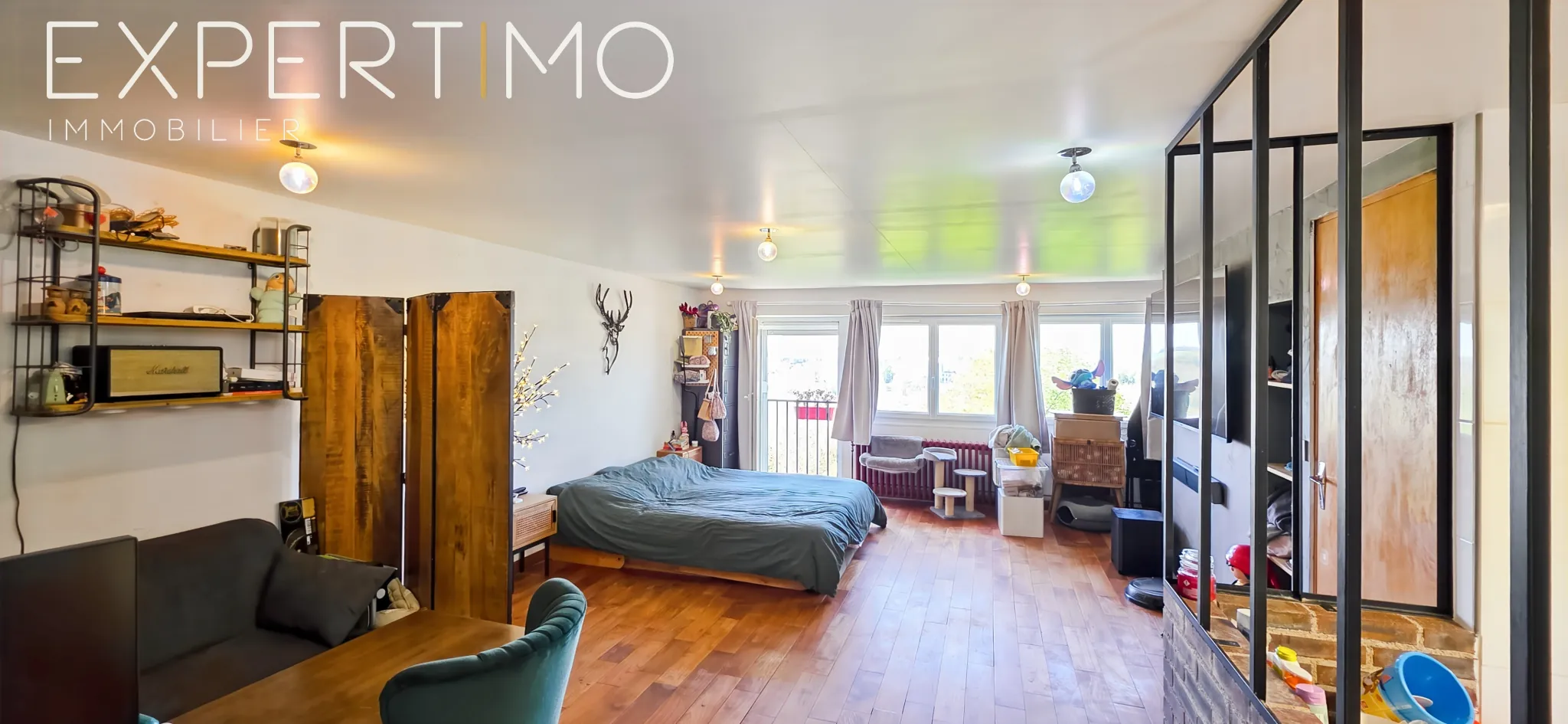 Maison d'architecte à vendre à Méréville – 5 pièces, 122 m², terrain 1699 m² dans un cadre calme 