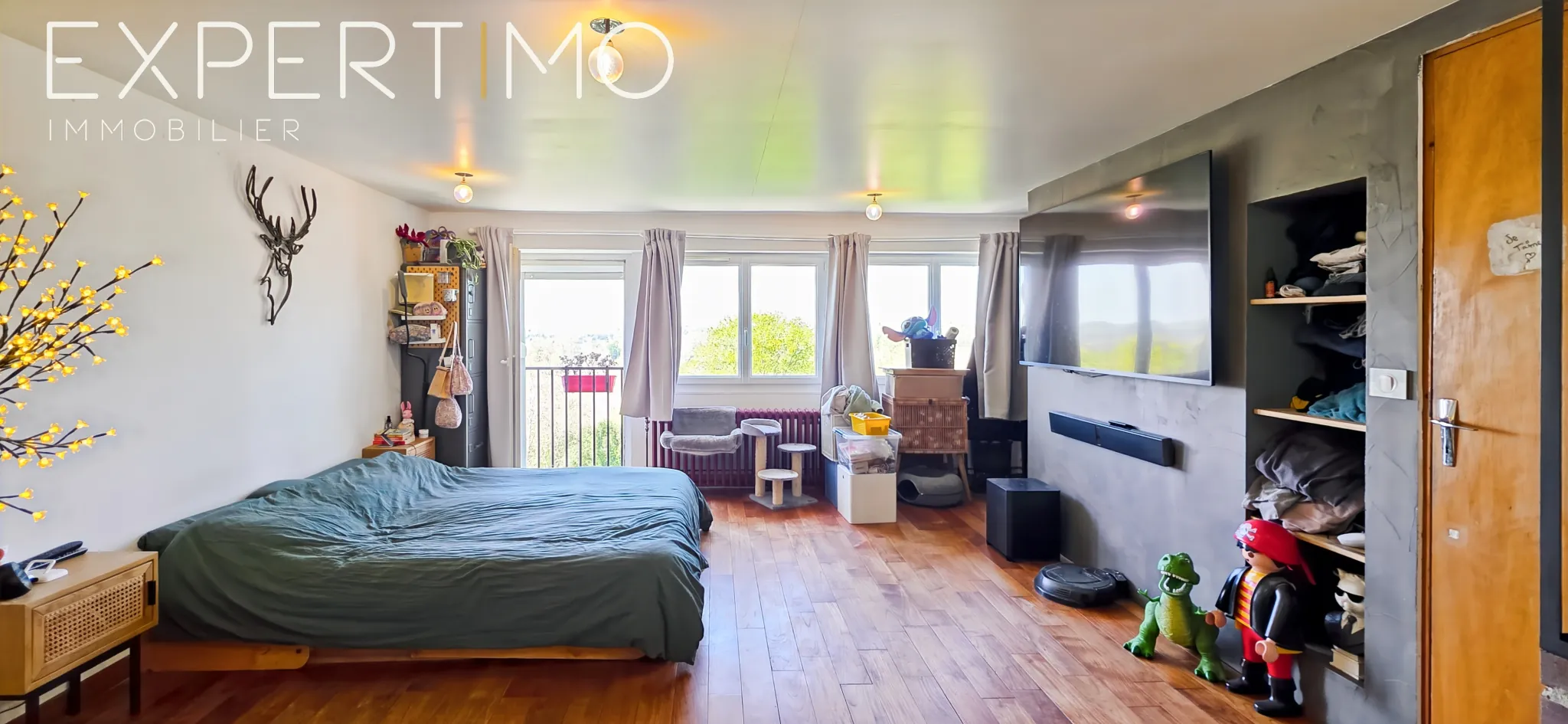 Maison d'architecte à vendre à Méréville – 5 pièces, 122 m², terrain 1699 m² dans un cadre calme 