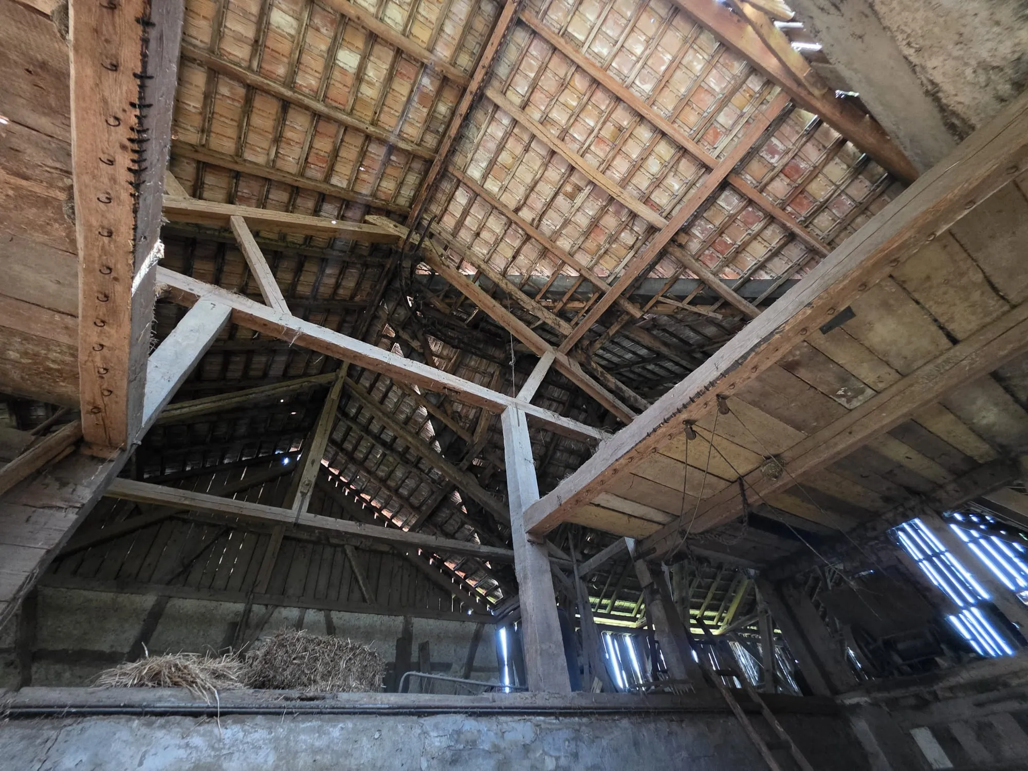 Maison de village à rénover avec dépendance à Hirtzbach, 102 m², terrain 8,49 ares 