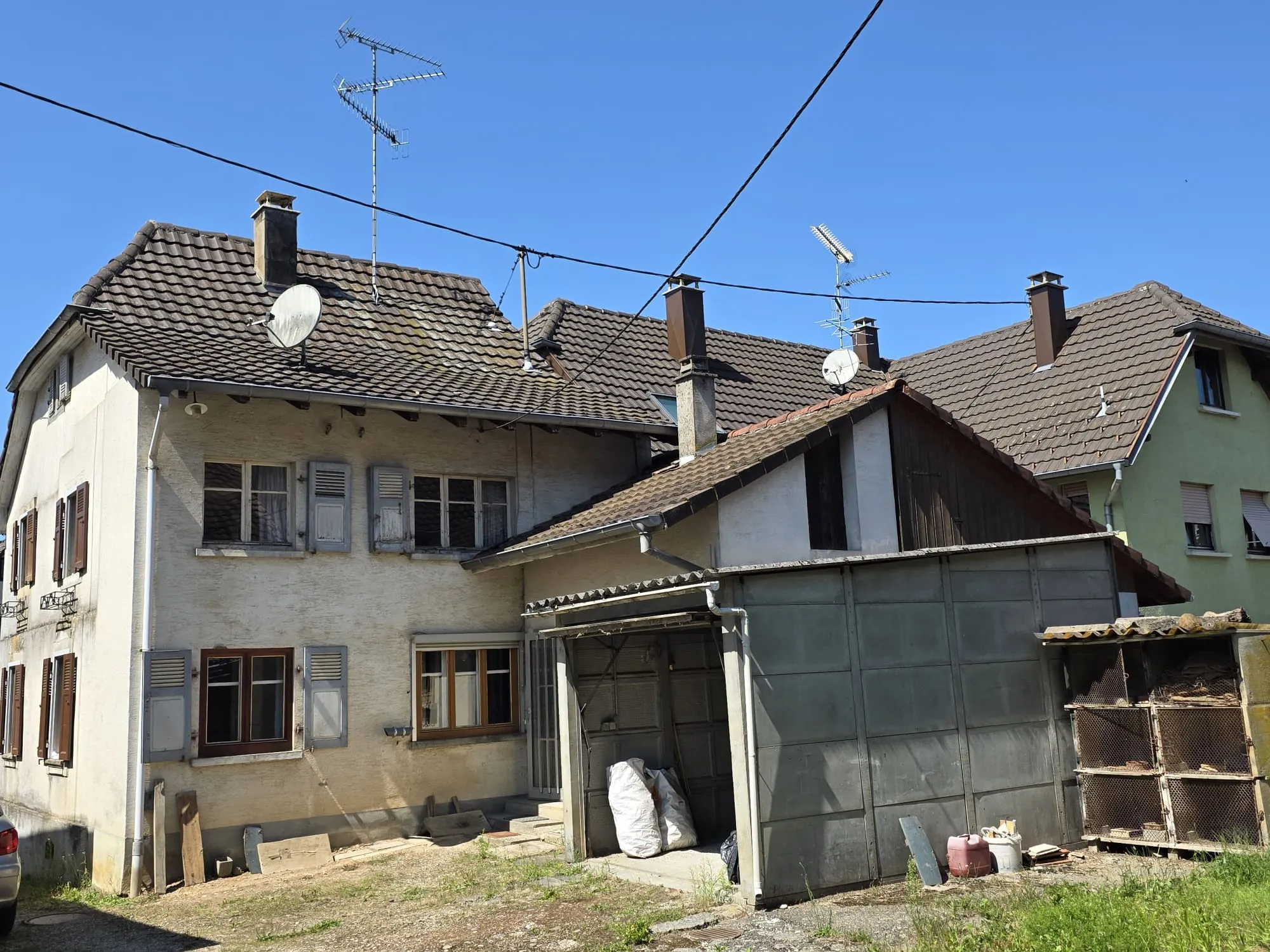 Maison de village à rénover avec dépendance à Hirtzbach, 102 m², terrain 8,49 ares