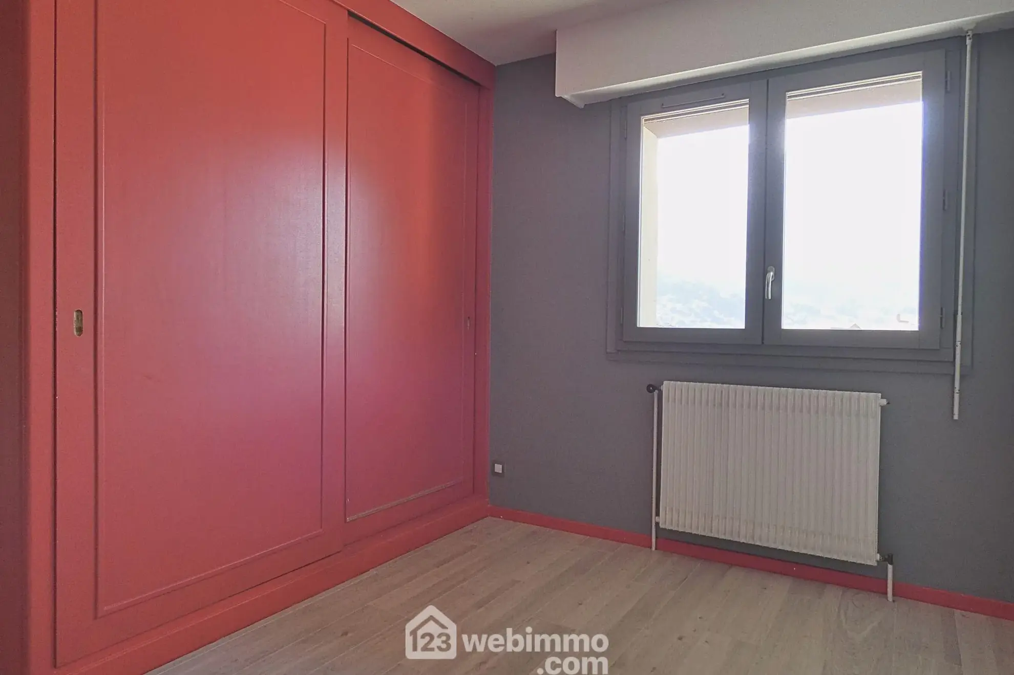 Appartement T4 à vendre à Ugine avec balcons, garage et cave 