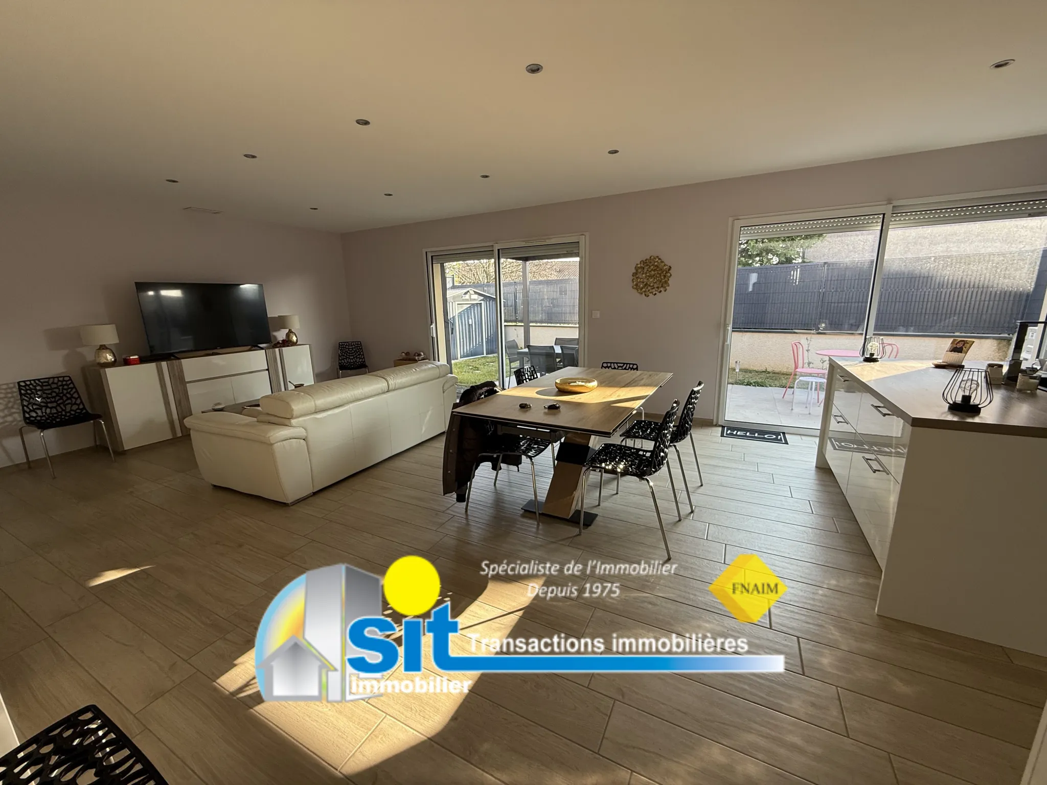 Villa moderne de plain-pied à Reventin-Vaugris, Vienne - 94 m² avec terrasse 