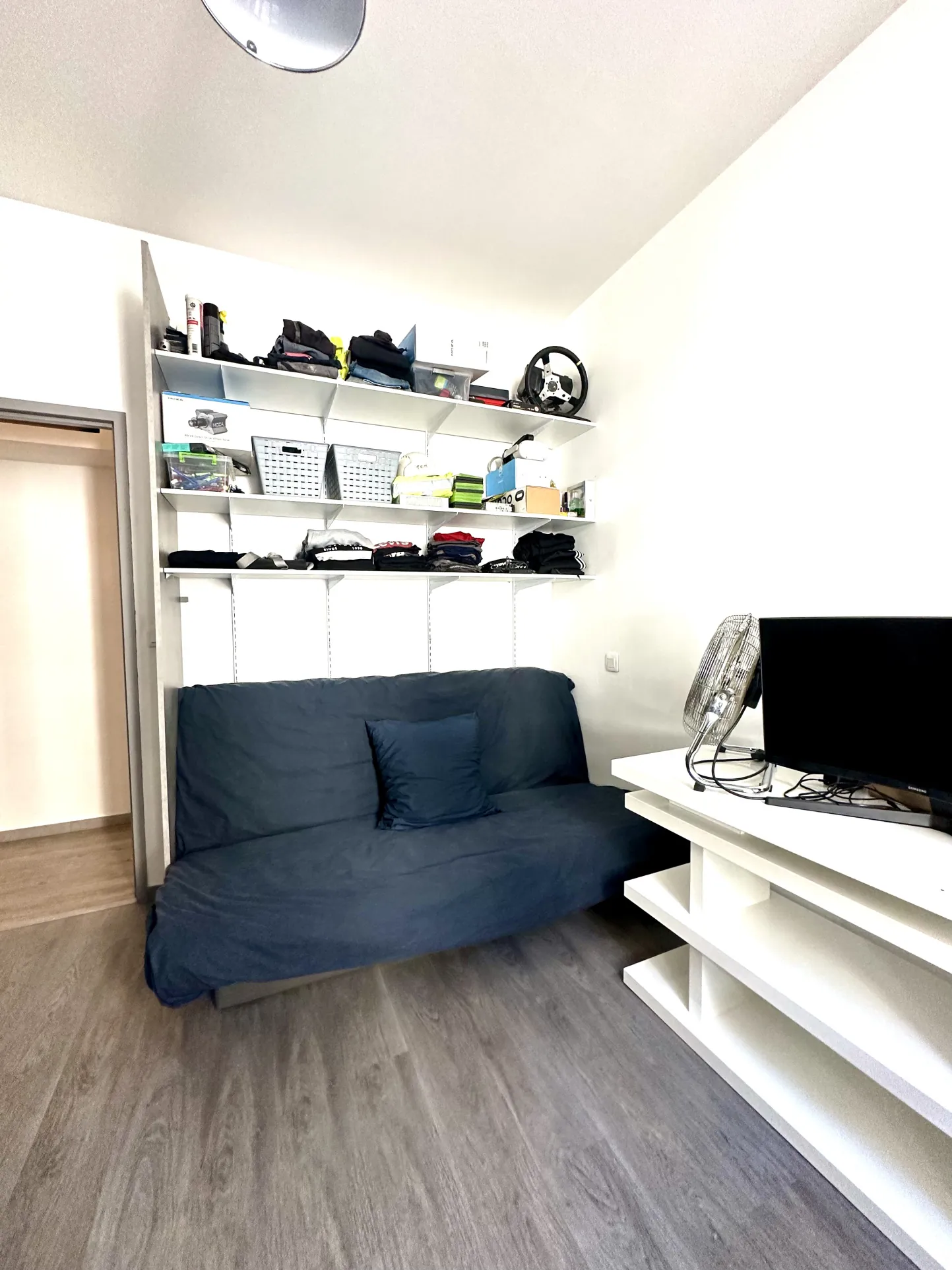 Appartement T4 rénové à Alès proche de la gare – Spacieux et moderne 