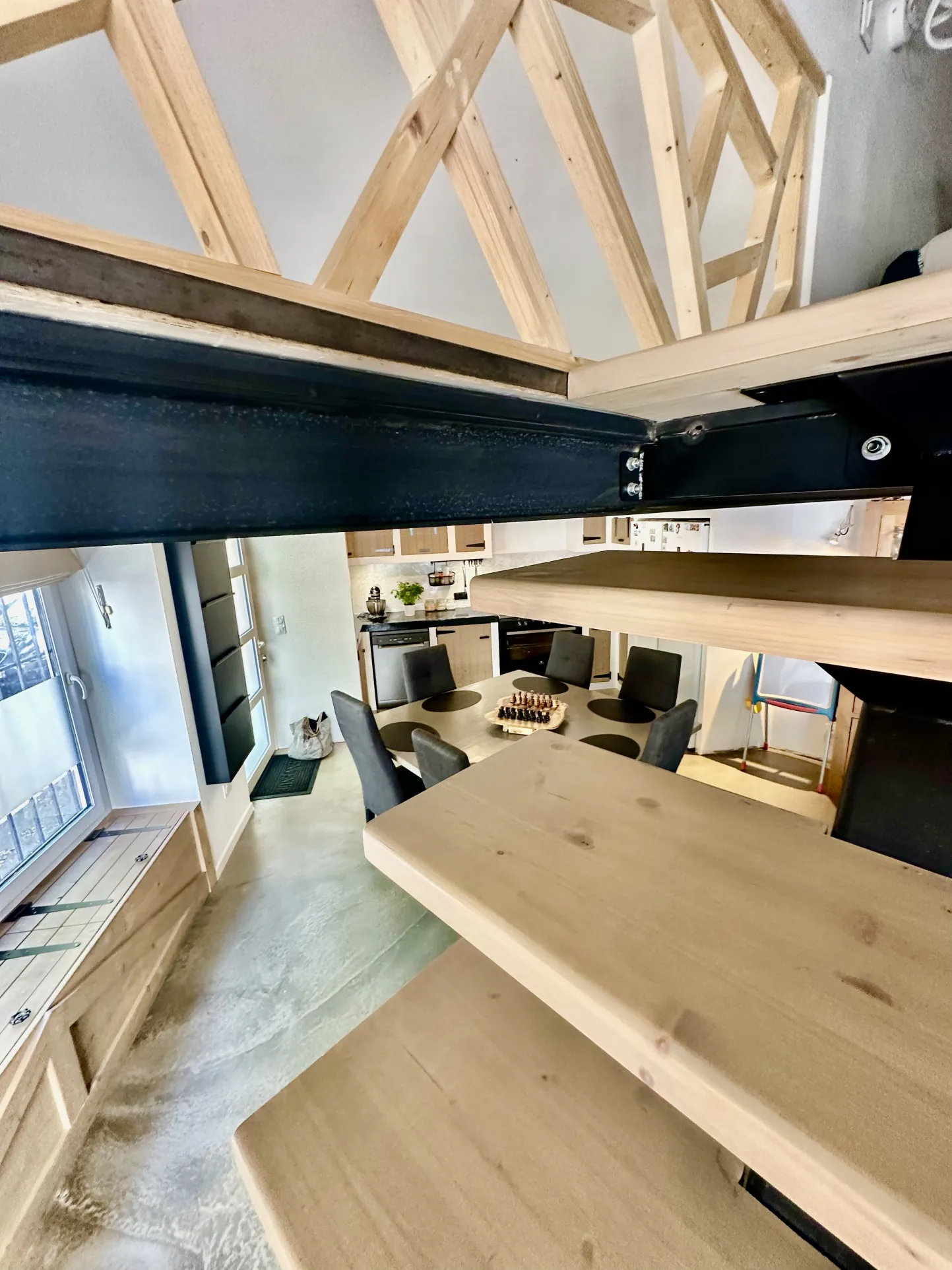 Appartement T4 rénové à Alès proche de la gare – Spacieux et moderne