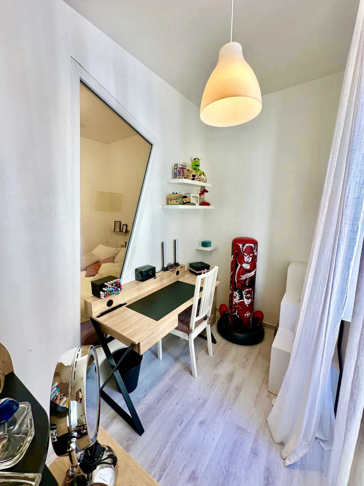 Appartement T4 rénové à Alès proche de la gare – Spacieux et moderne 