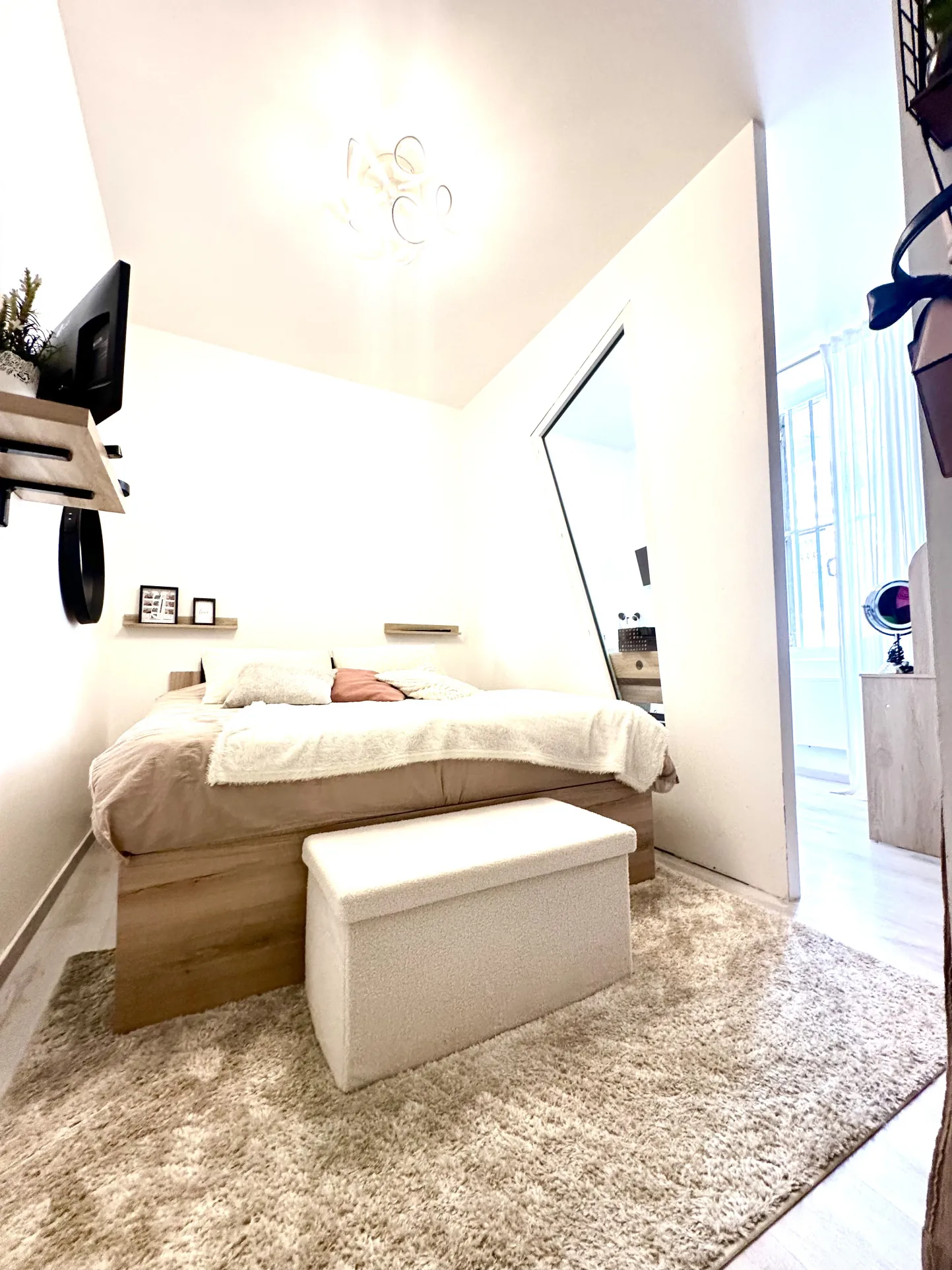 Appartement T4 rénové à Alès proche de la gare – Spacieux et moderne 