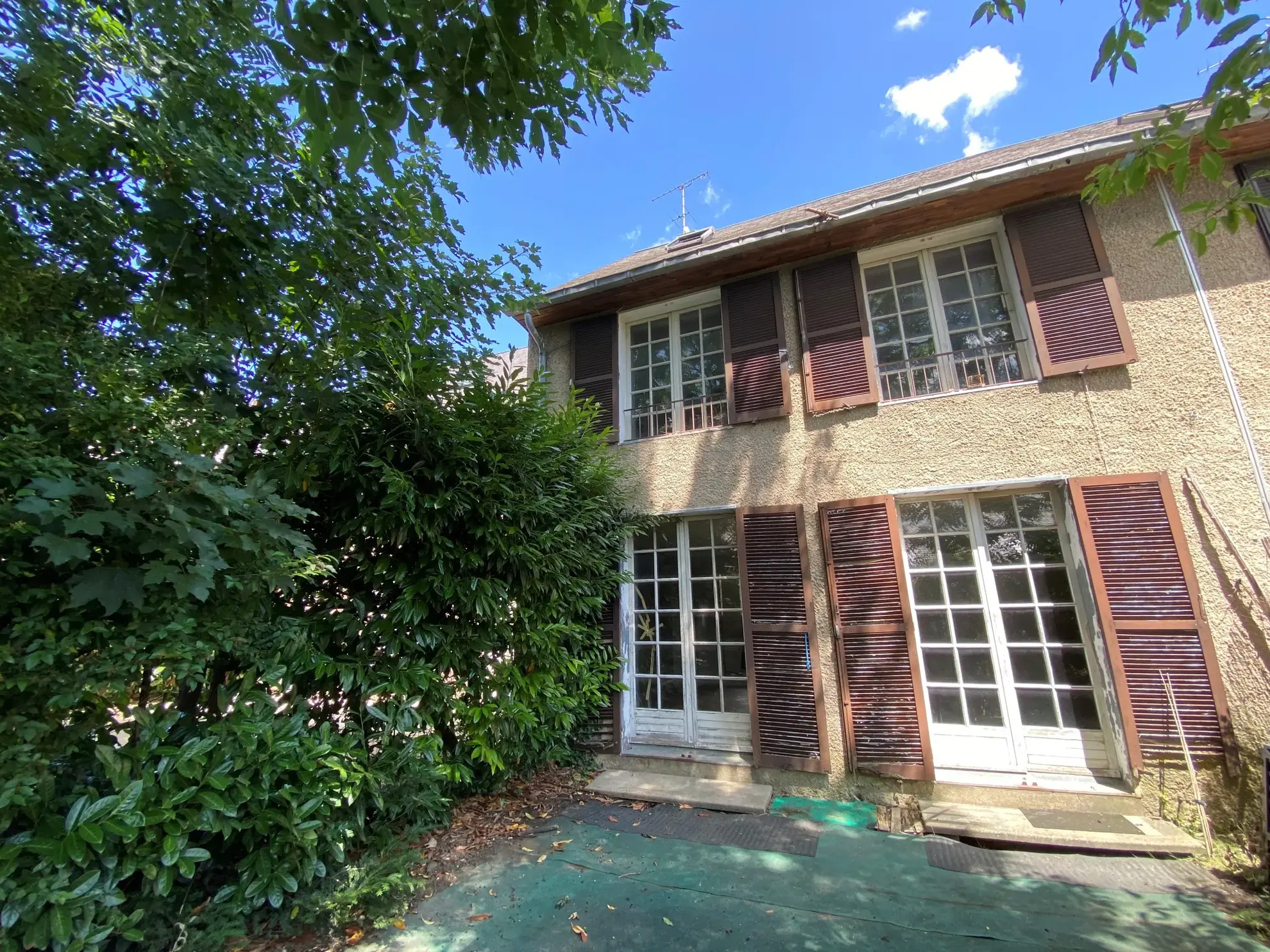 Maison à vendre de 113 m² à Savigny-sur-Orge, quartier résidentiel