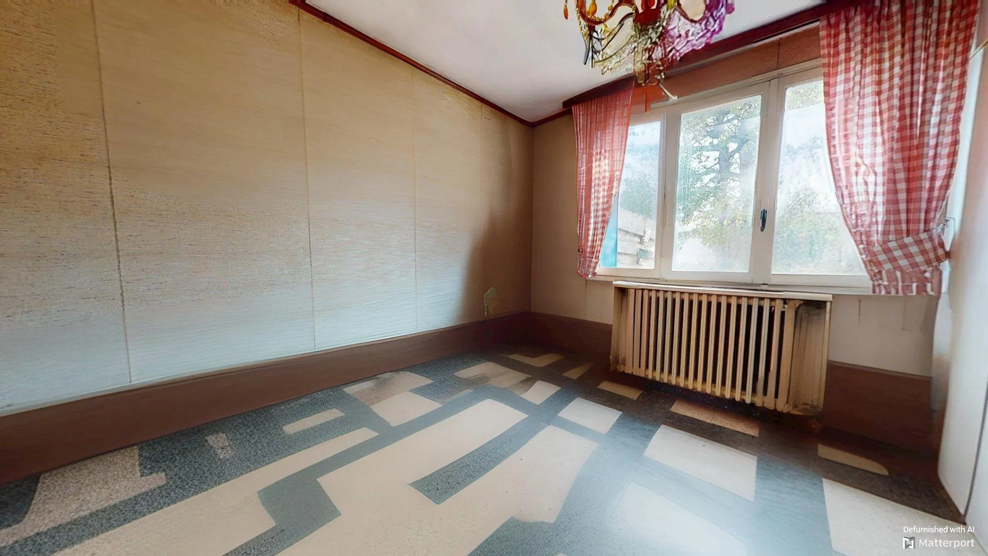 Maison de plain-pied de 76 m² avec terrain de 340 m² à Blanc-Mesnil 