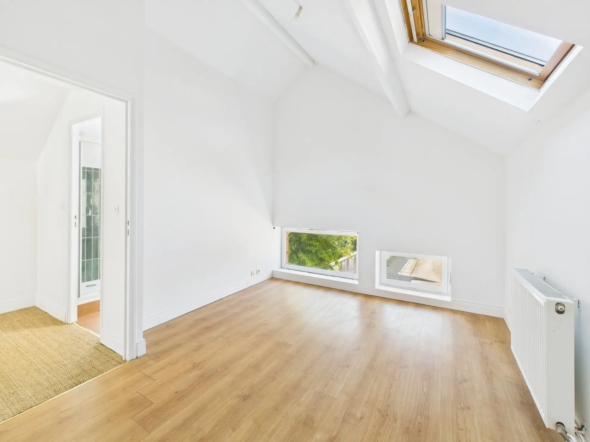 Maison rénovée de 88 m² avec 3 chambres et terrasse proche Nemours et Fontainebleau 
