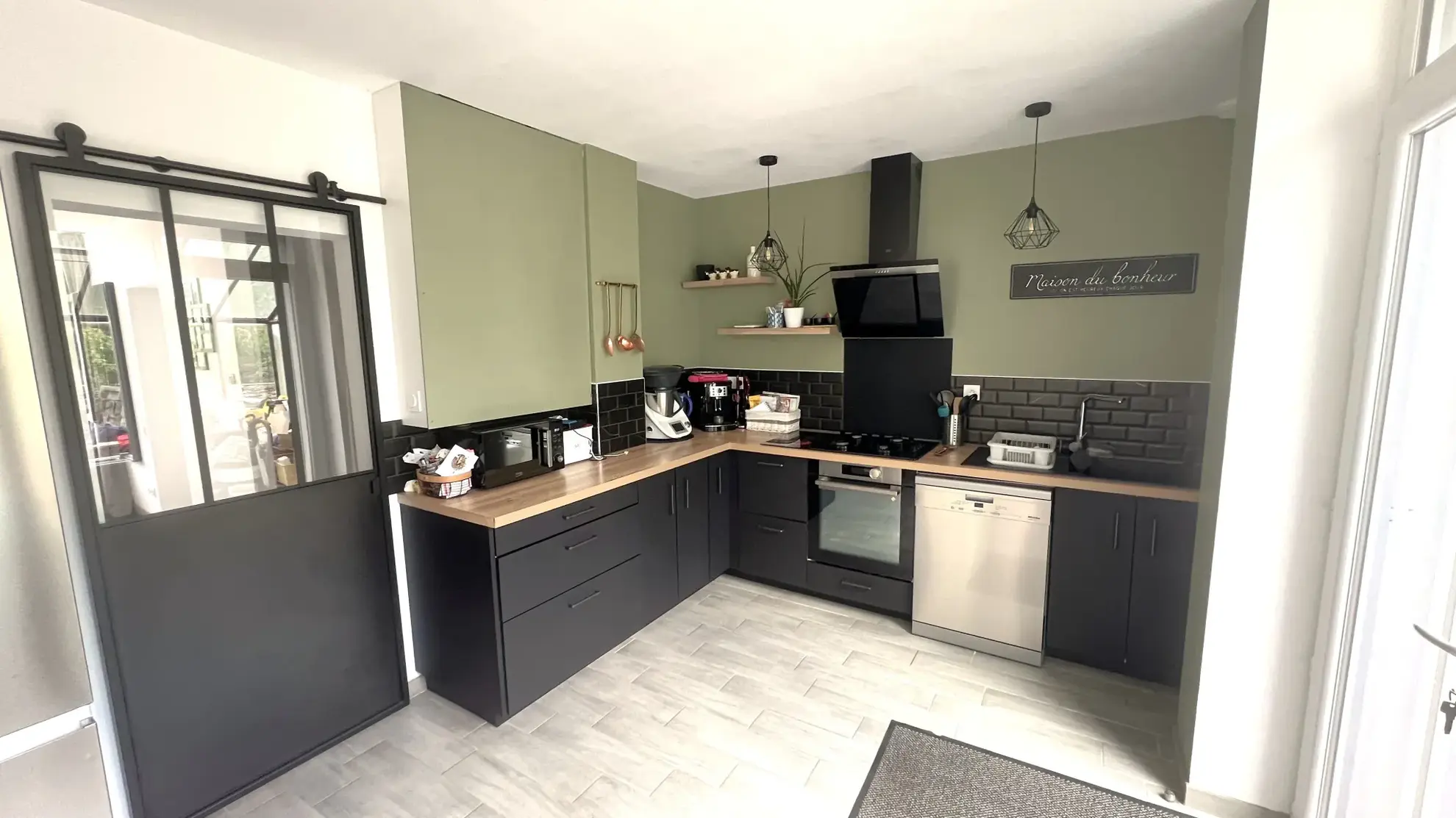 Maison ancienne à vendre à La Pouëze, Erdre en Anjou - Charme et potentiel 